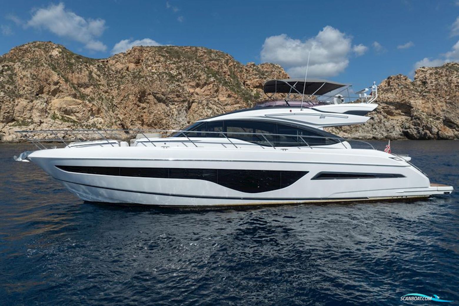 Princess S66 Motorboten 2022, met Man V12 motor, Spain