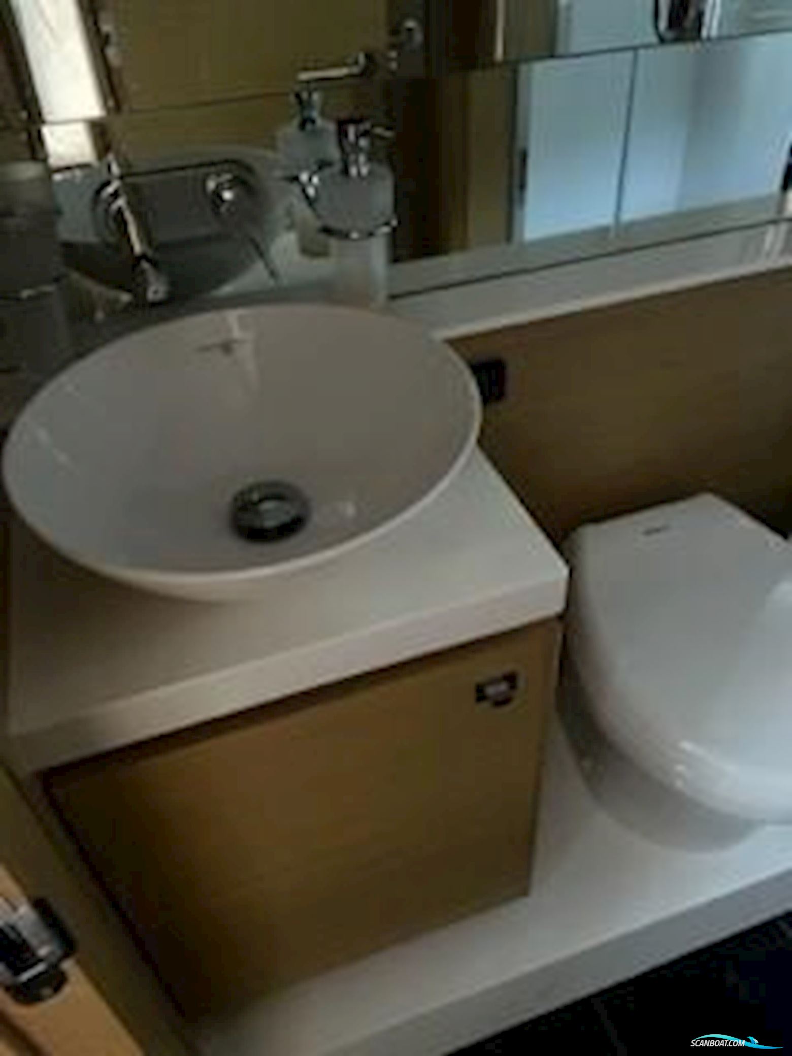 Princess V39 Cruiser