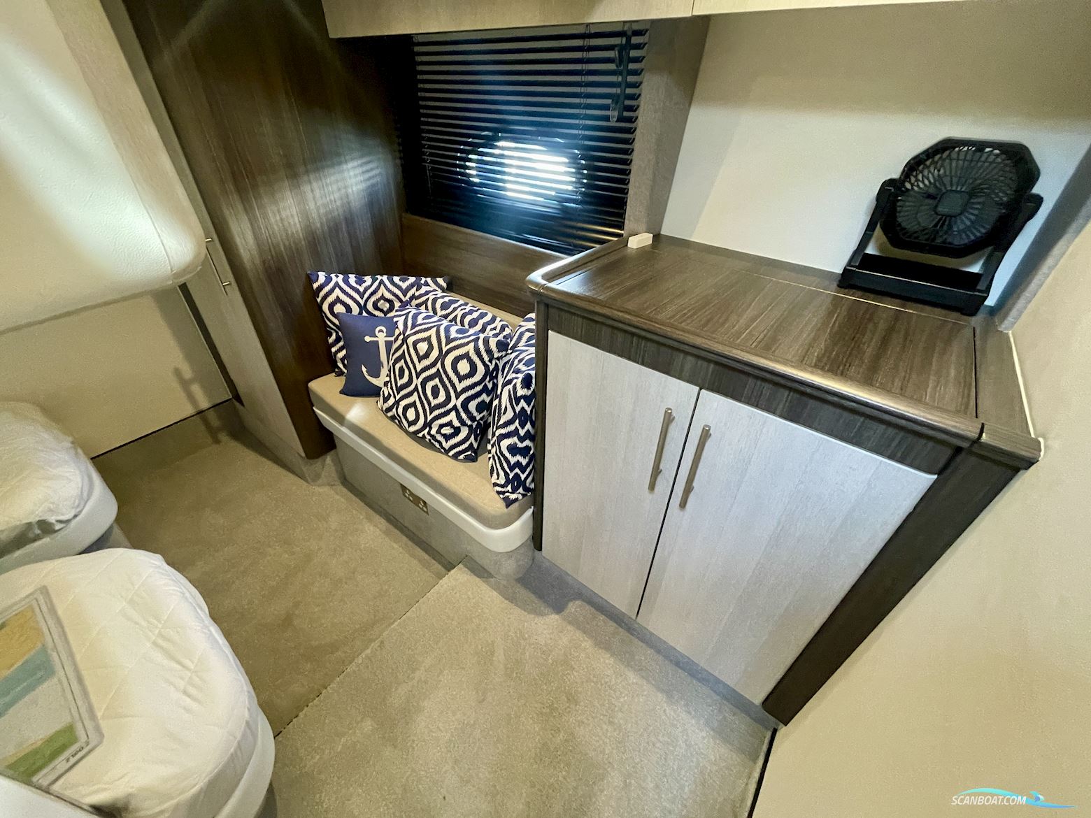 PRINCESS V40