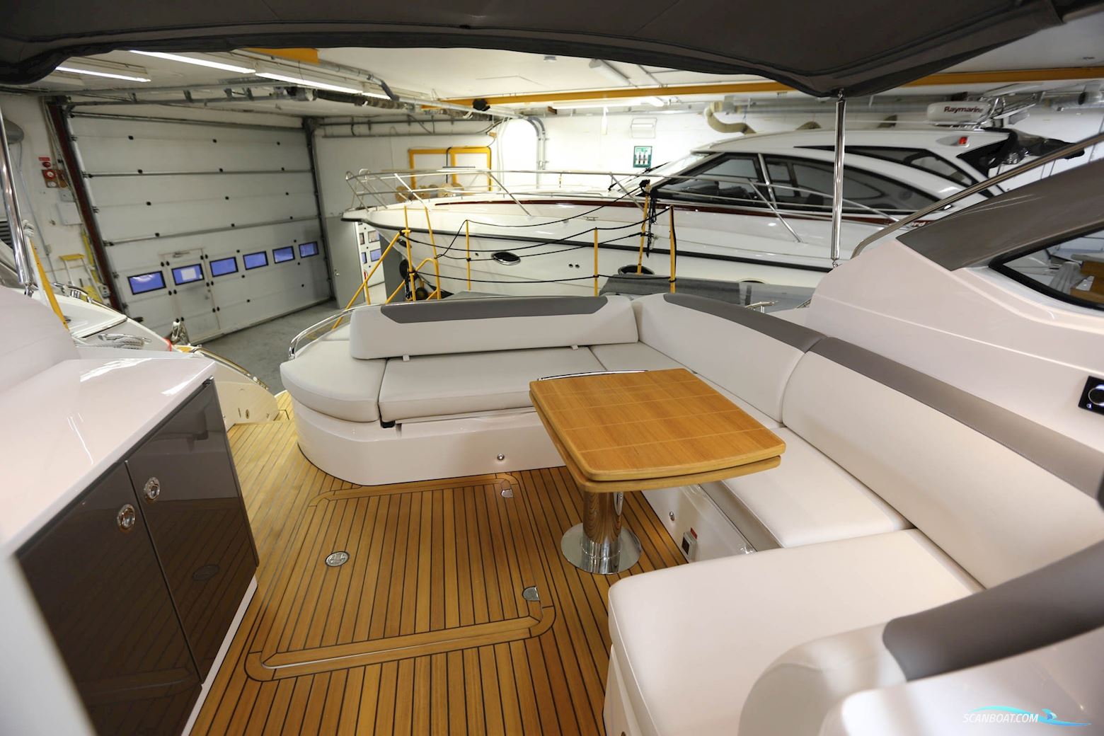 Princess V40
