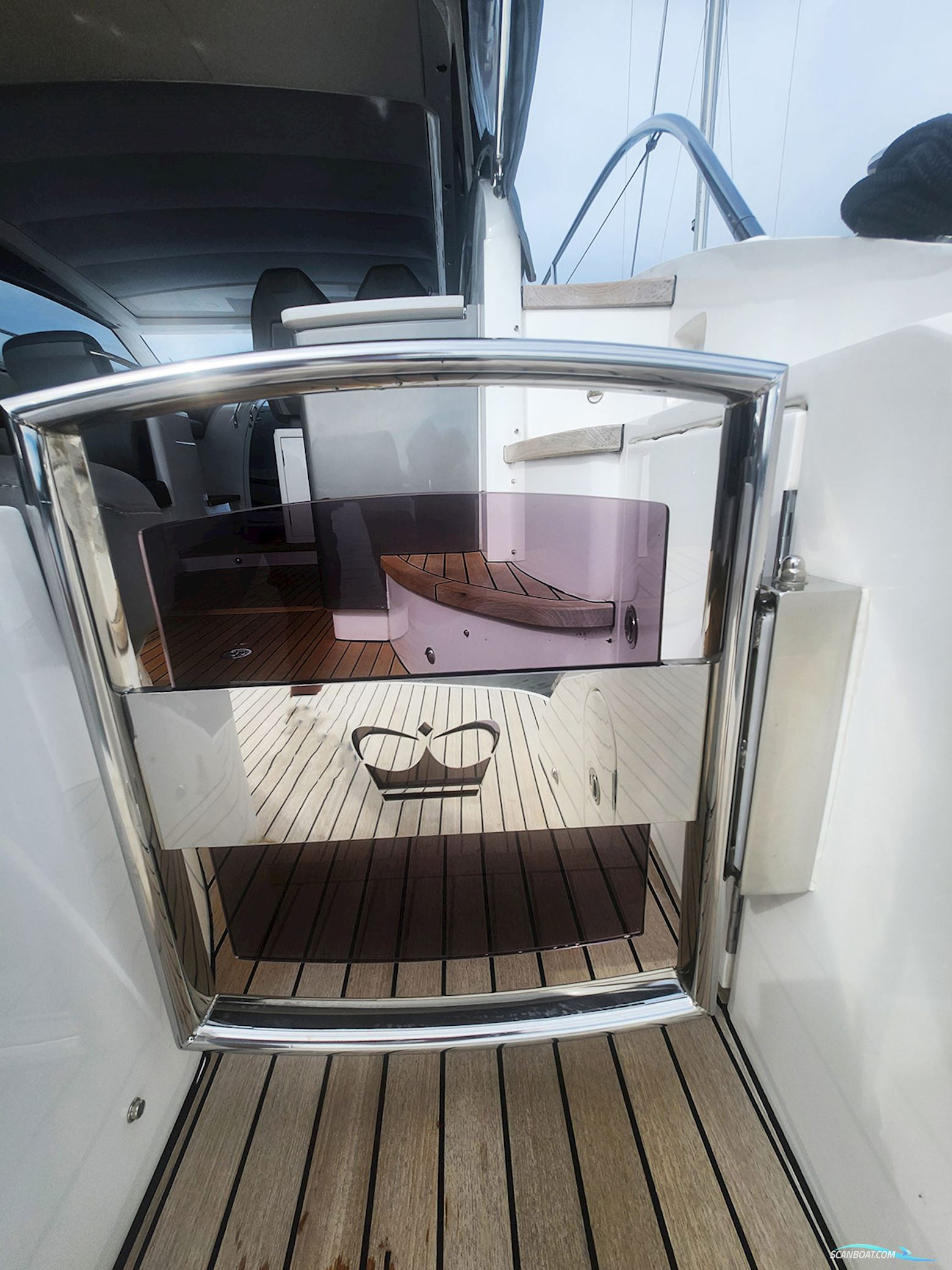 Princess V40 Sportcruiser