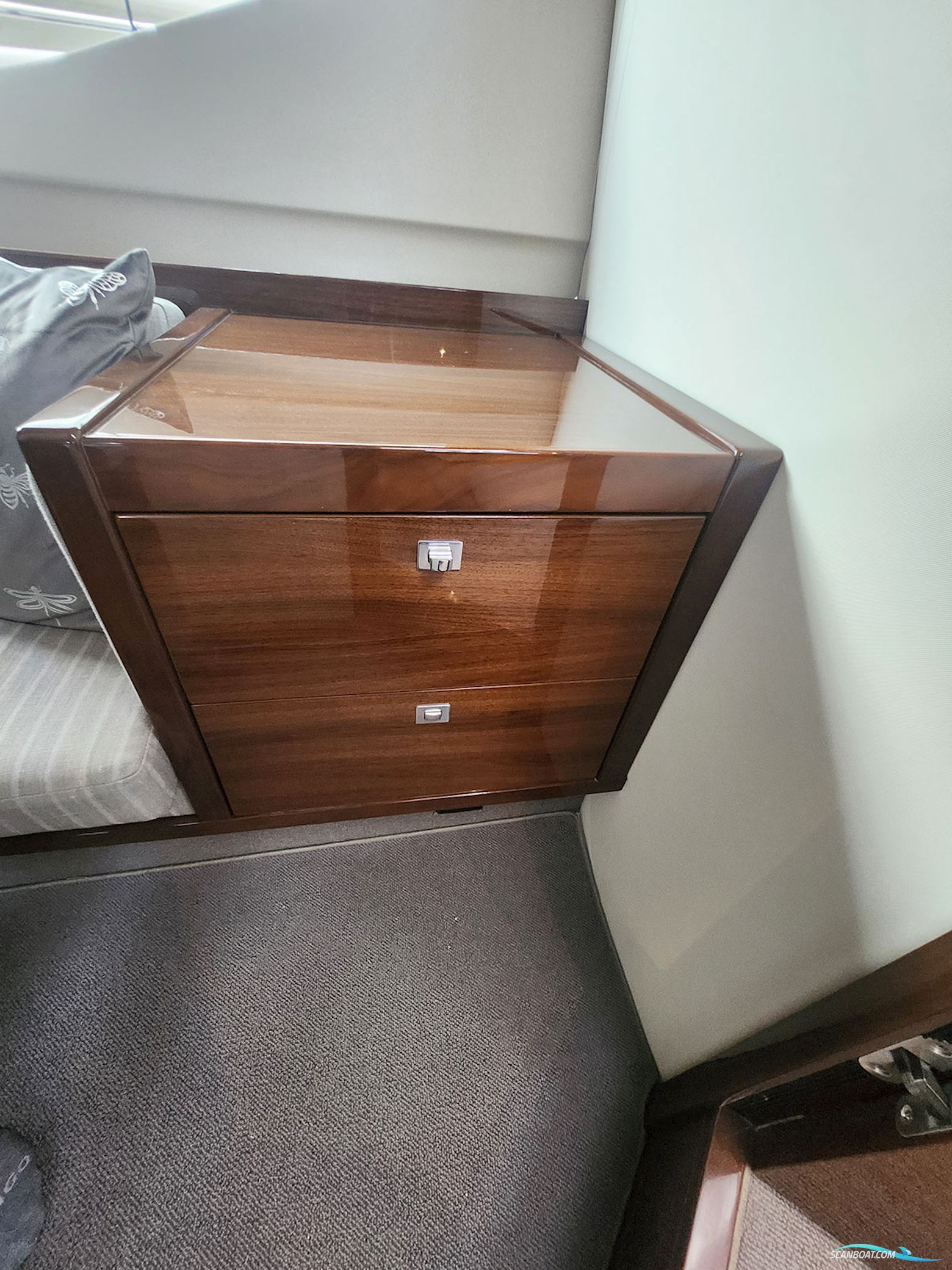 Princess V40 Sportcruiser