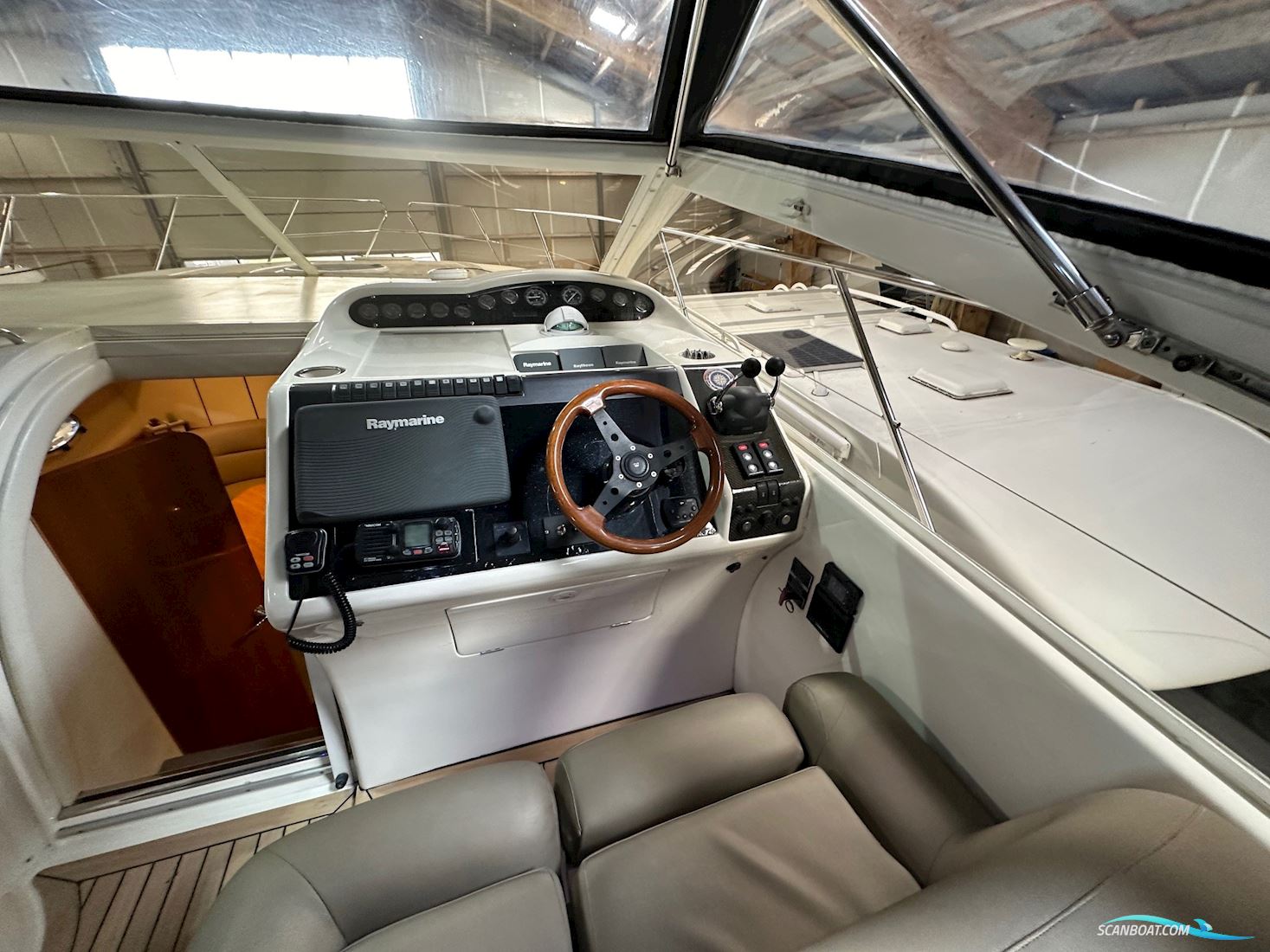 Princess V42 - SOLGT