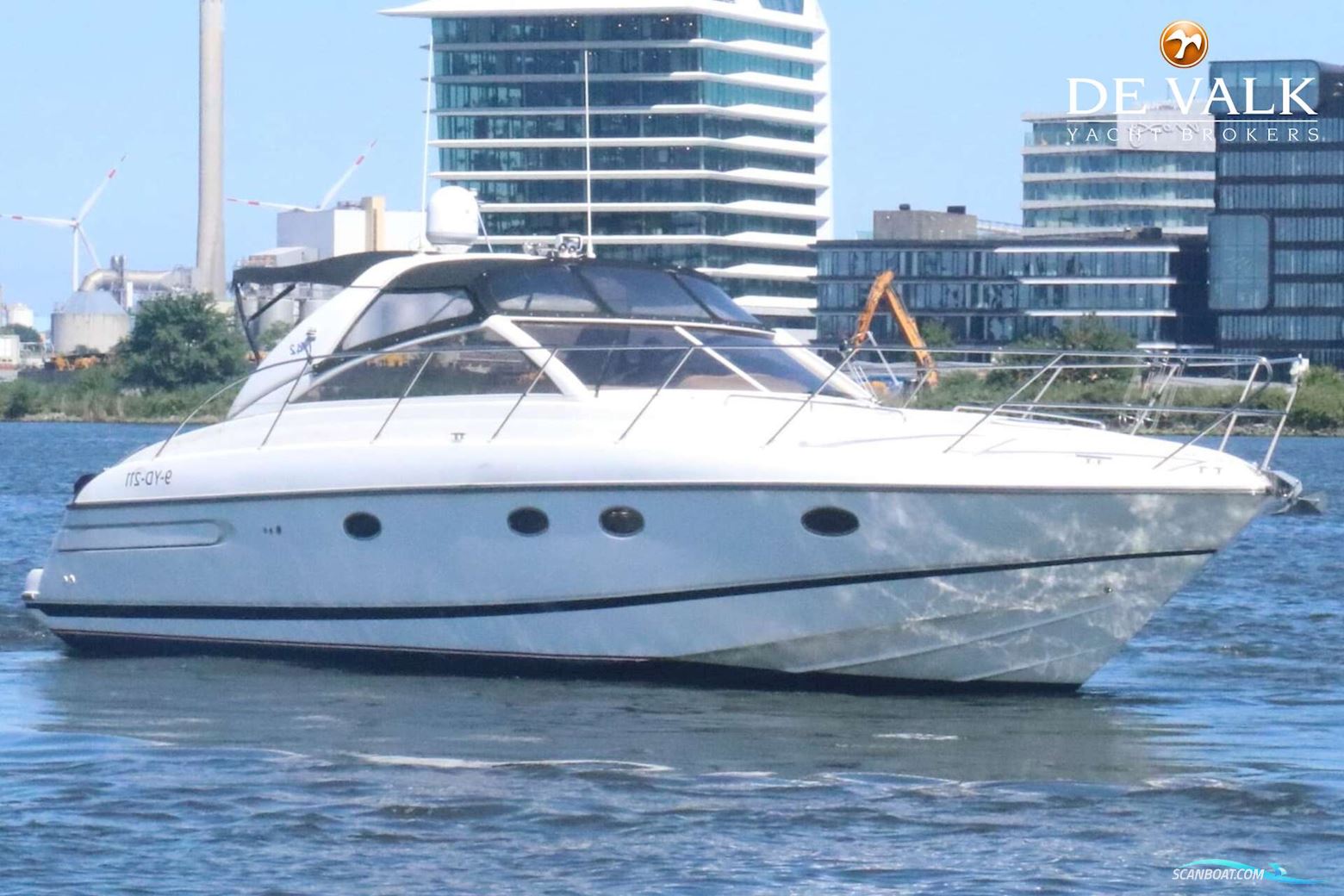 Princess V42 Motorboten 2003, met Volvo Penta motor, The Netherlands