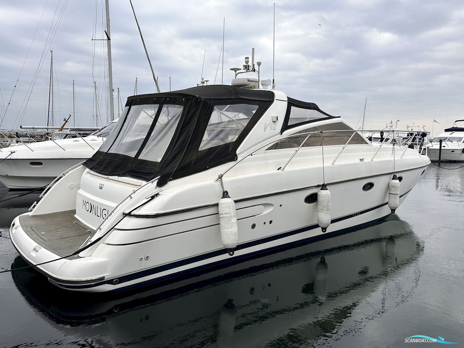 Princess V42 Motorboten 2006, met Volvo D6-350DP motor, Denemarken