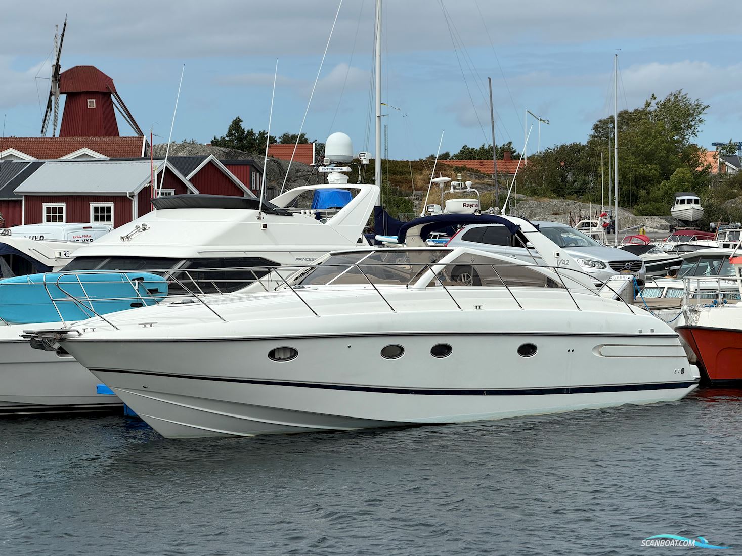 Princess V42 Motorboten 2001, met Volvo Penta KAD300 motor, Sweden
