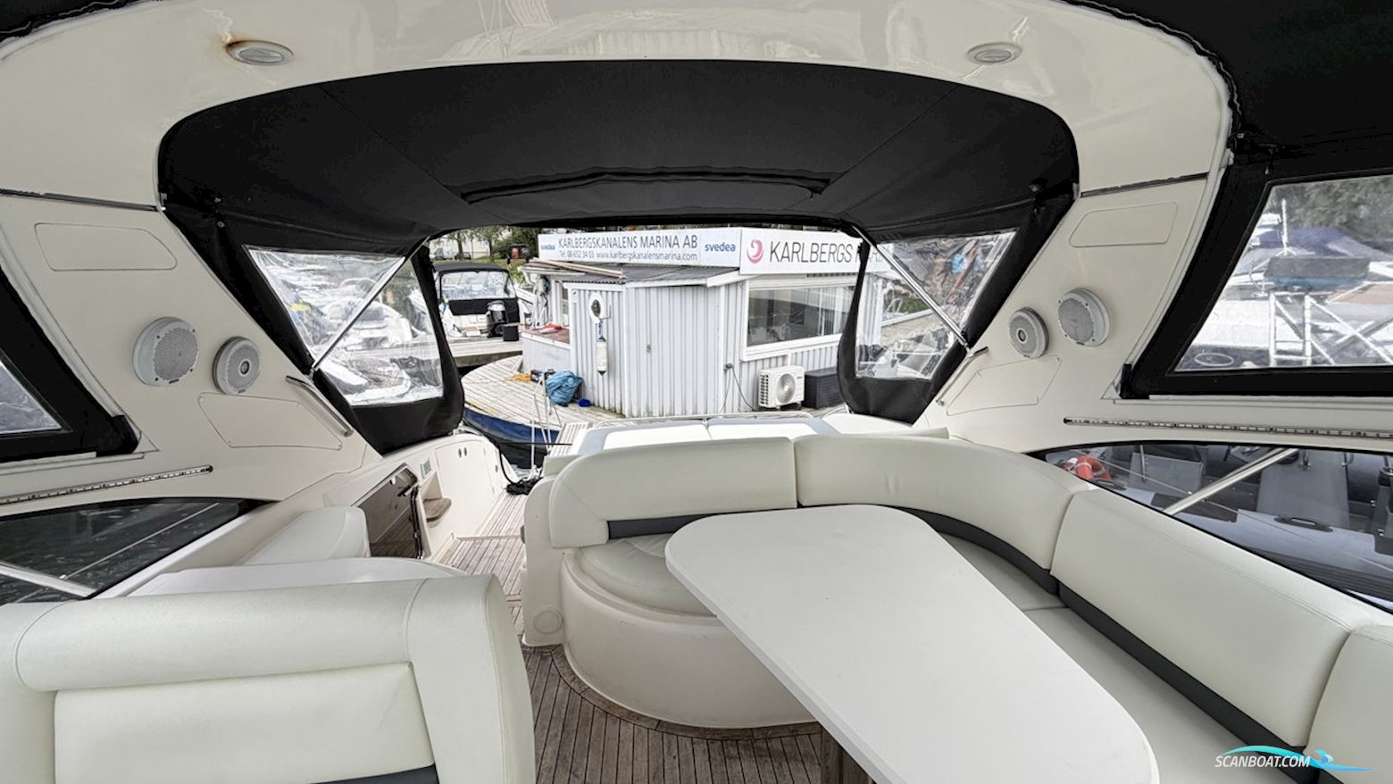 Princess V42
