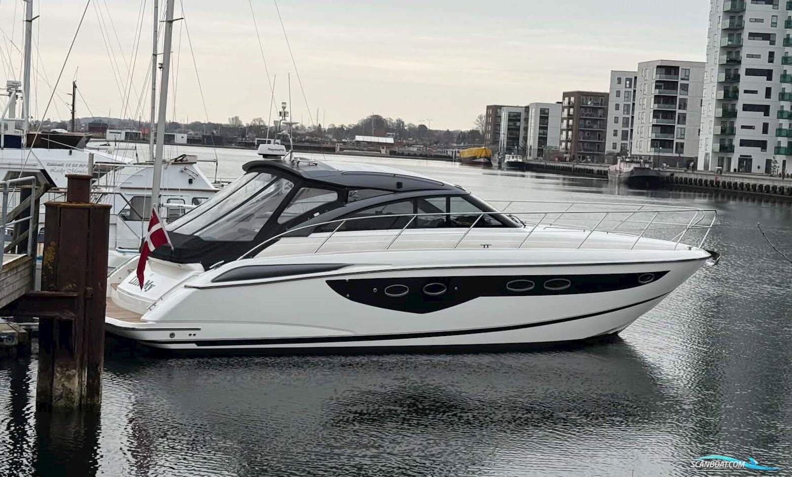 Princess V45 Motorboten 2010, met Volvo Penta D6-370 motor, Denemarken