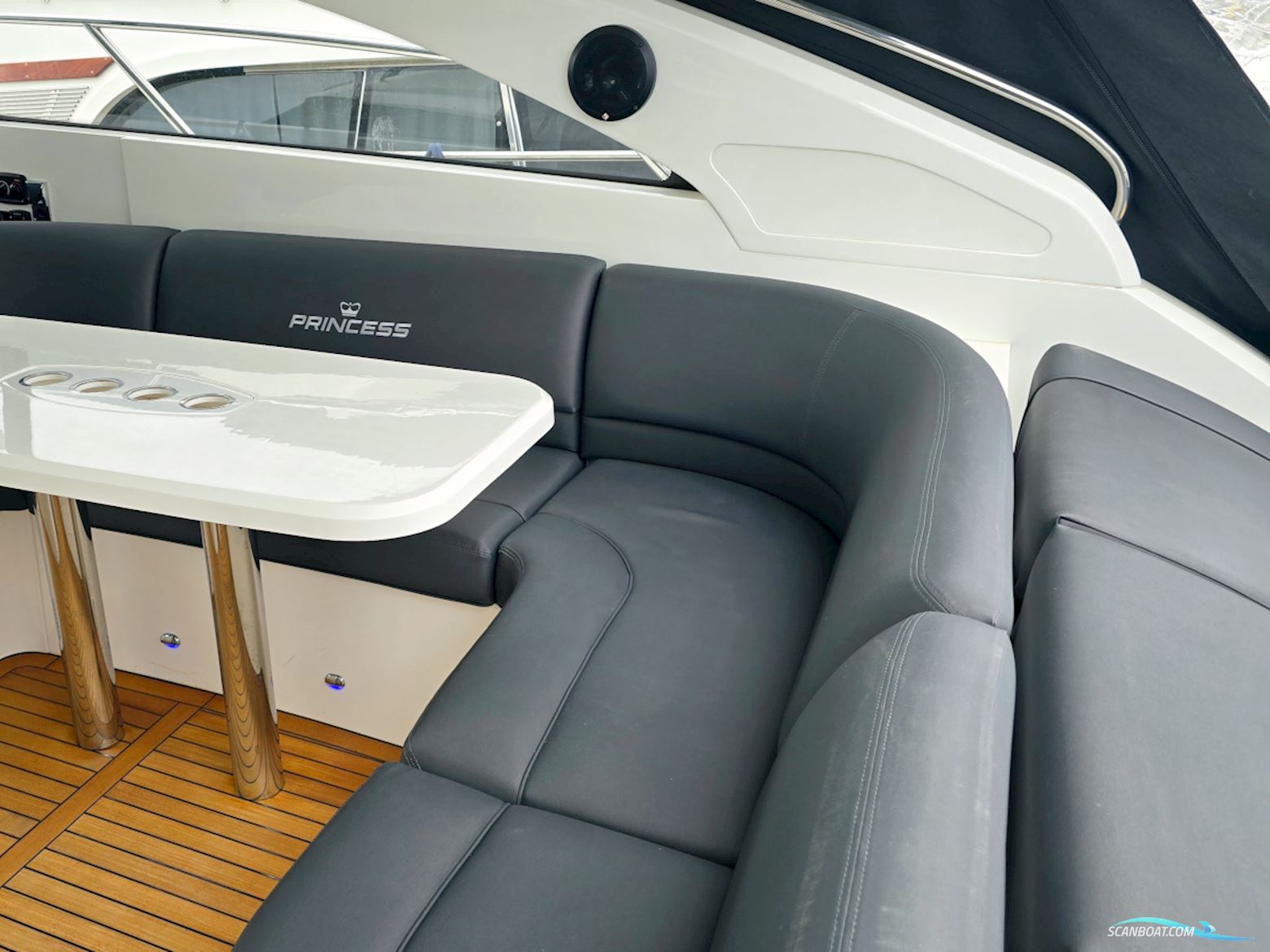 Princess V45 Volvo Penta D6-370 EVC