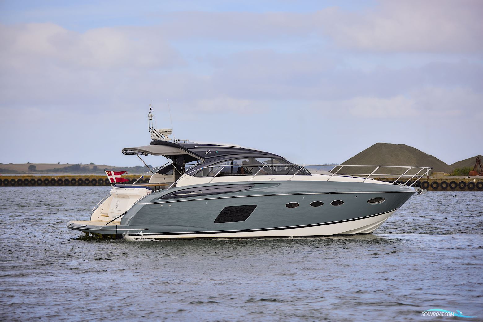 Princess V48