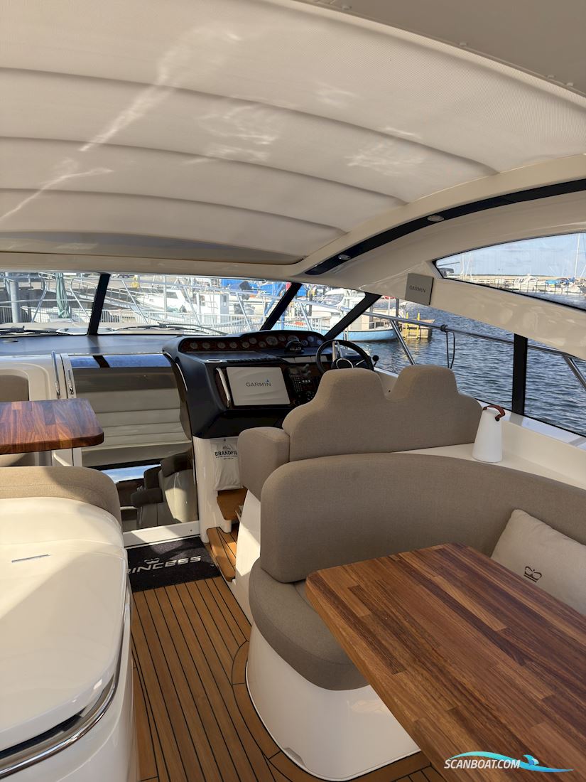 Princess V48