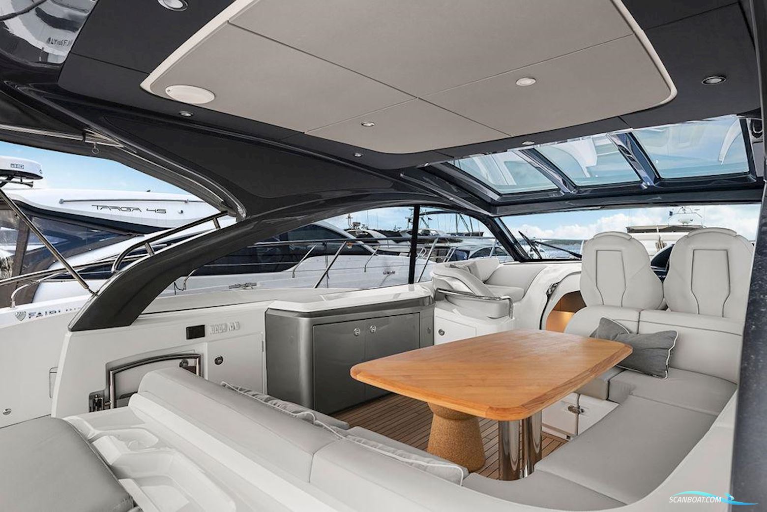 Princess V50 Open