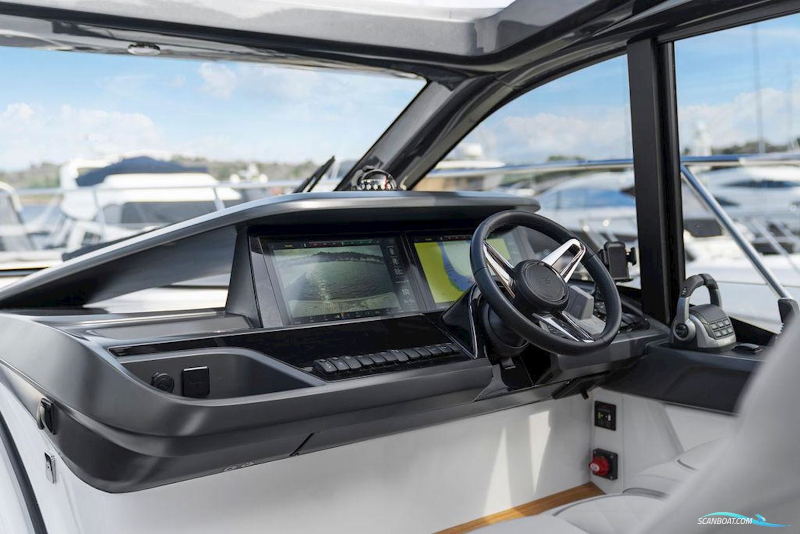 Princess V50 Open