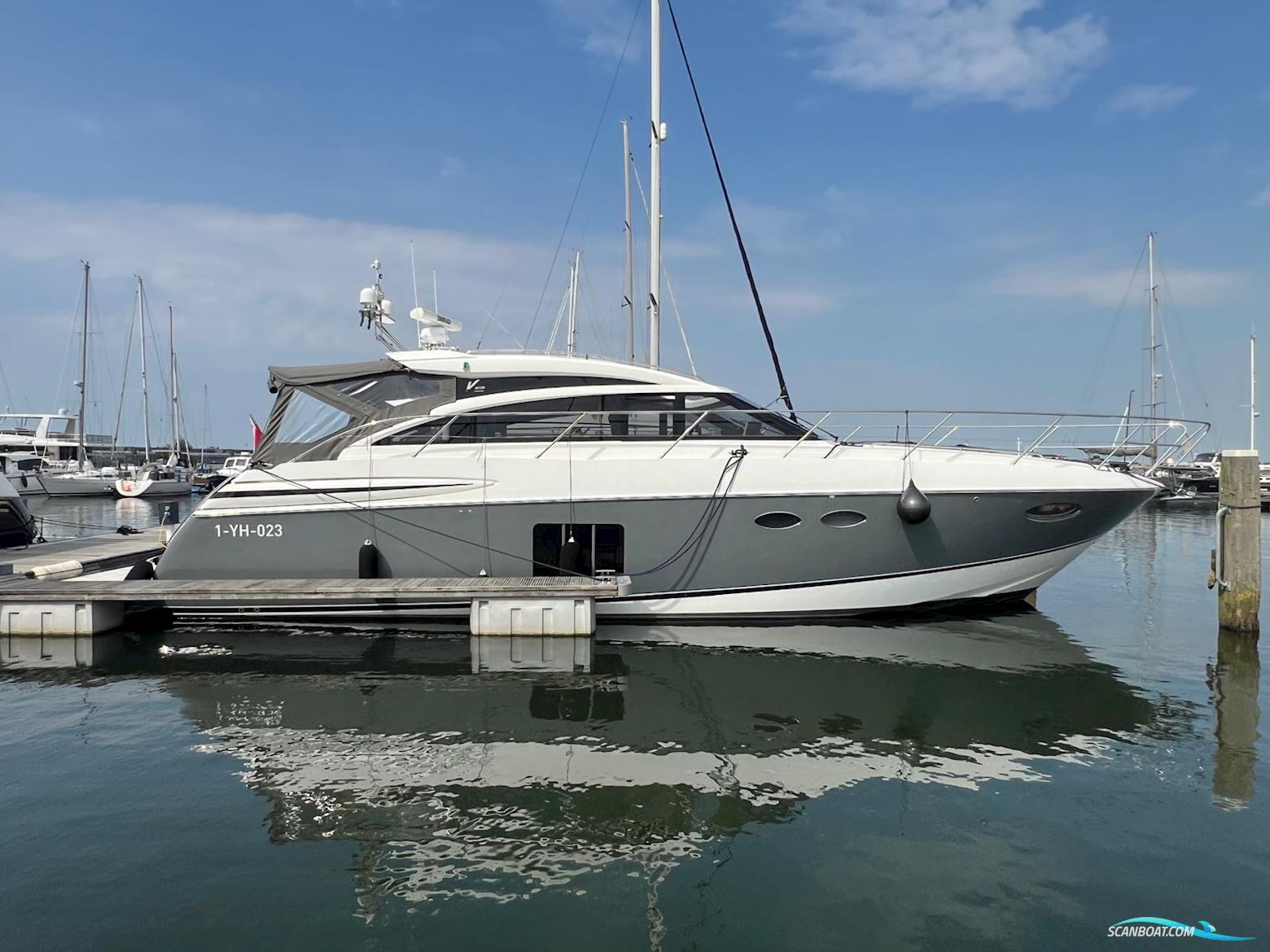 Princess V52