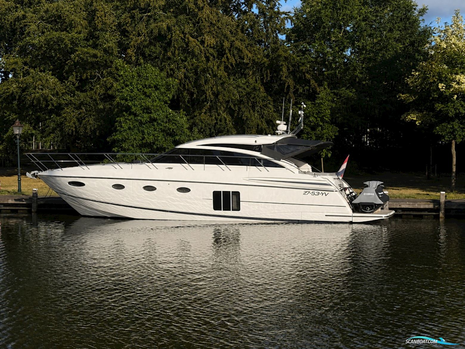 Princess V52