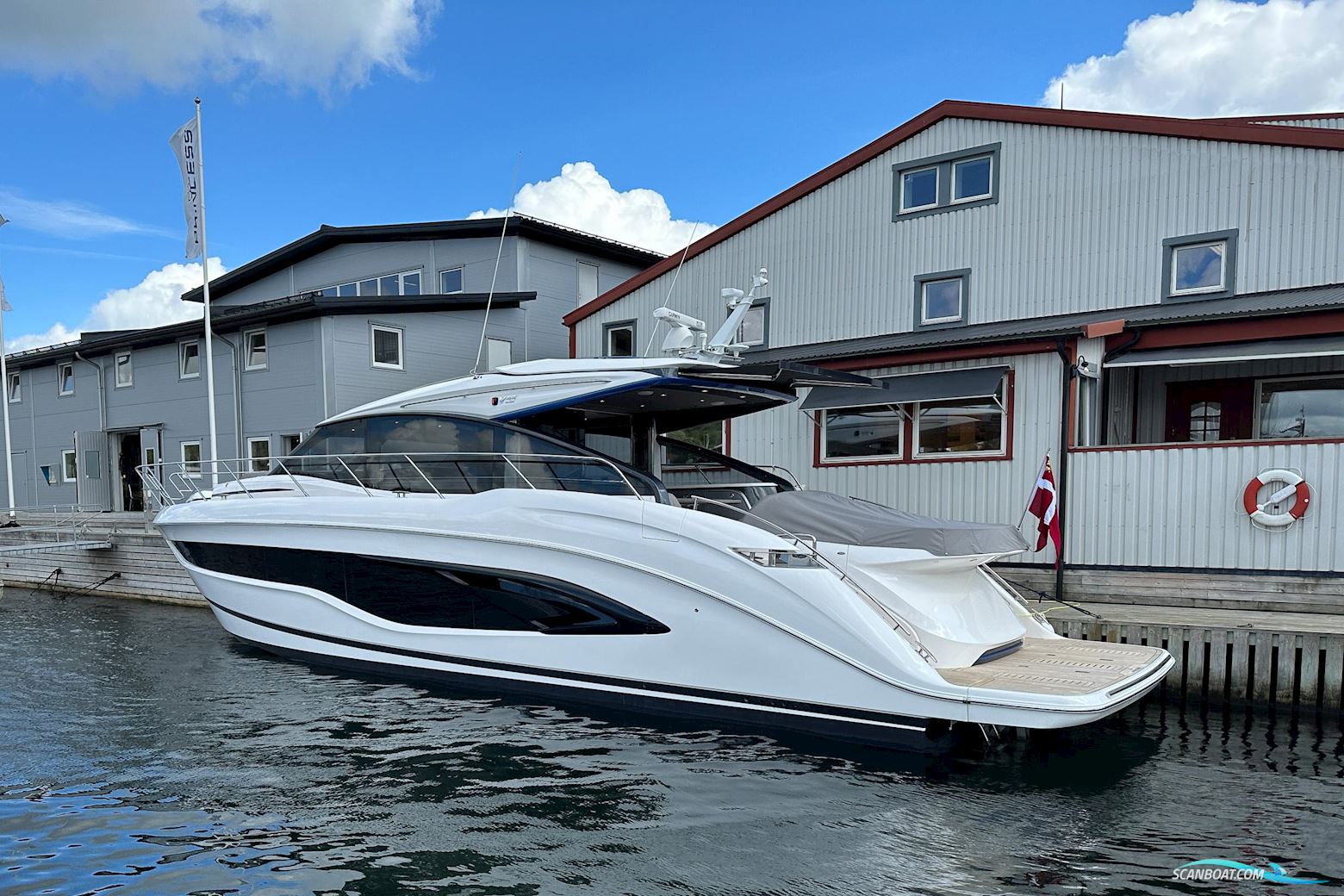 PRINCESS V55