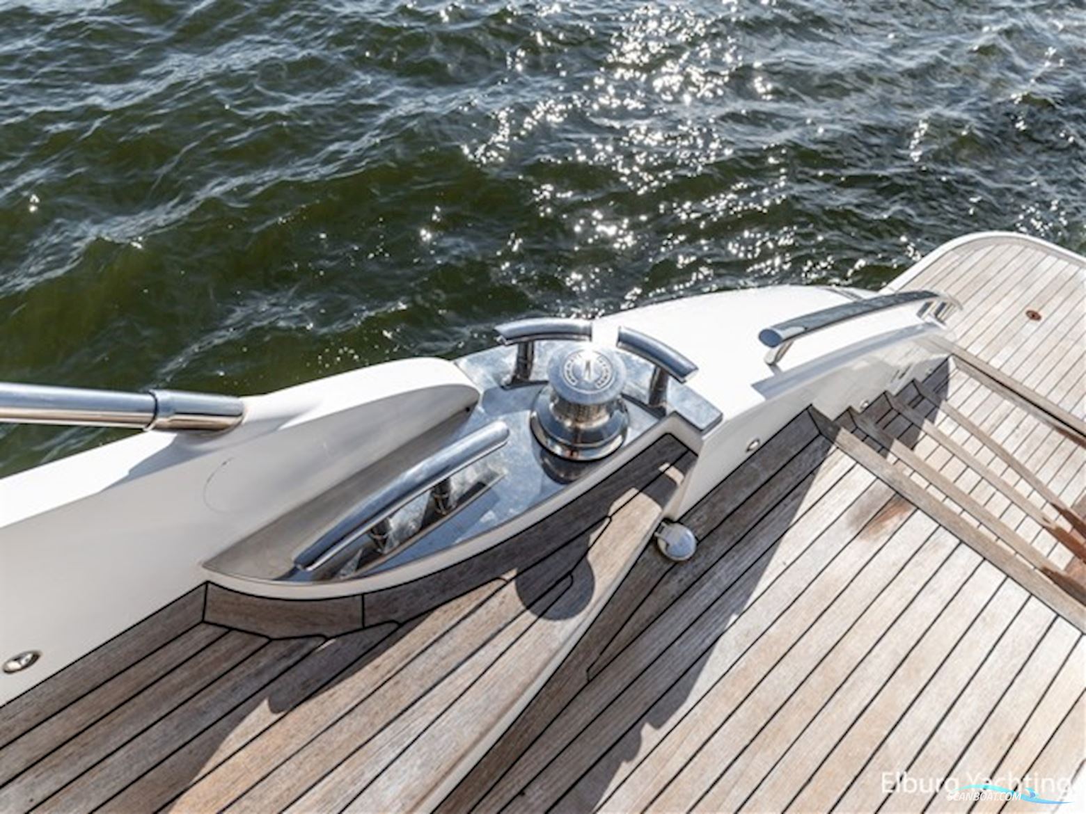 Princess V62