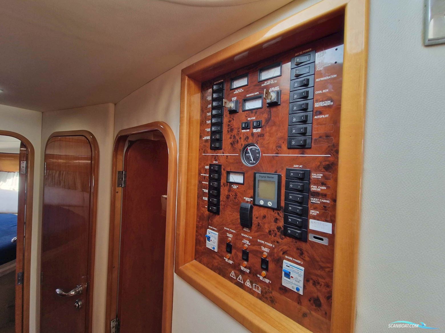 Princess Yachts 45 Flybridge