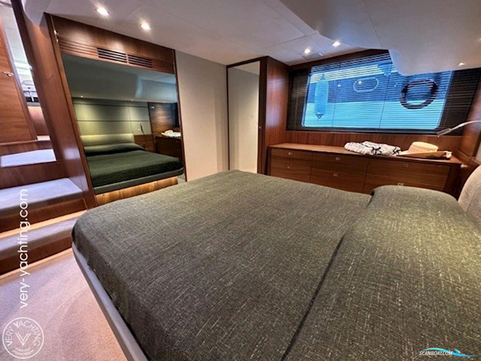 Princess Yachts 60