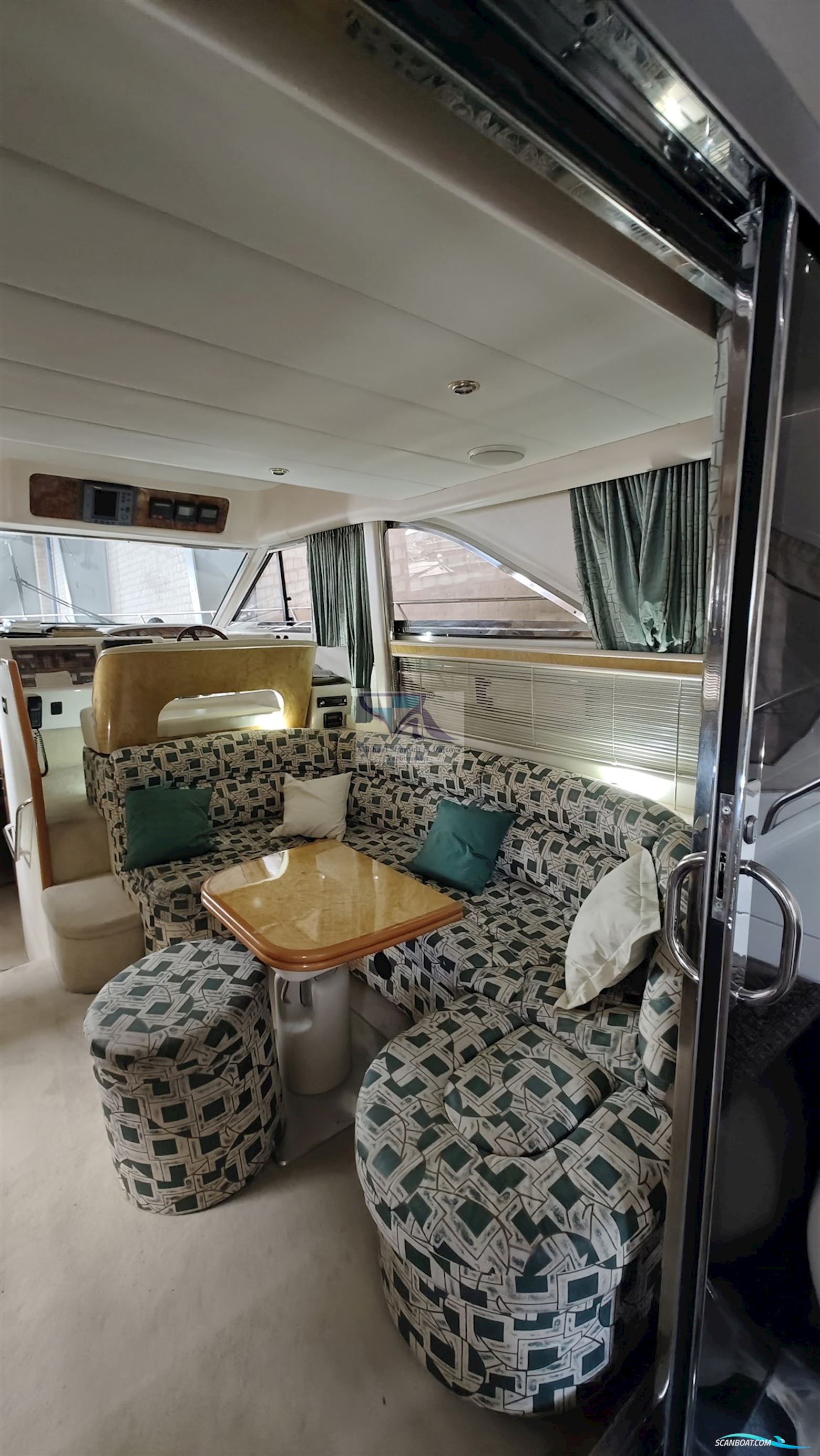 Princess Yachts Princess 420 Fly