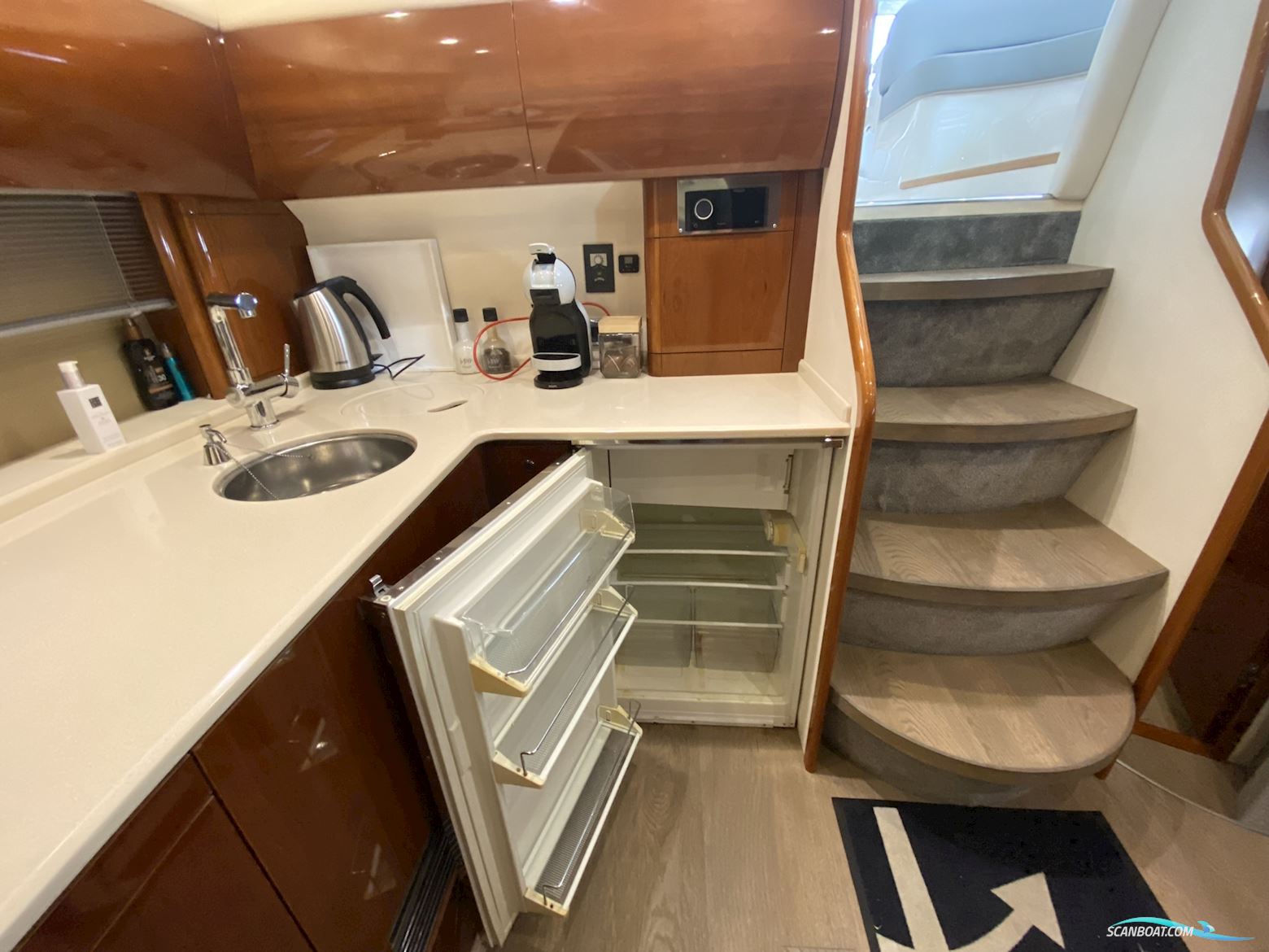 Princess Yachts Princess V48