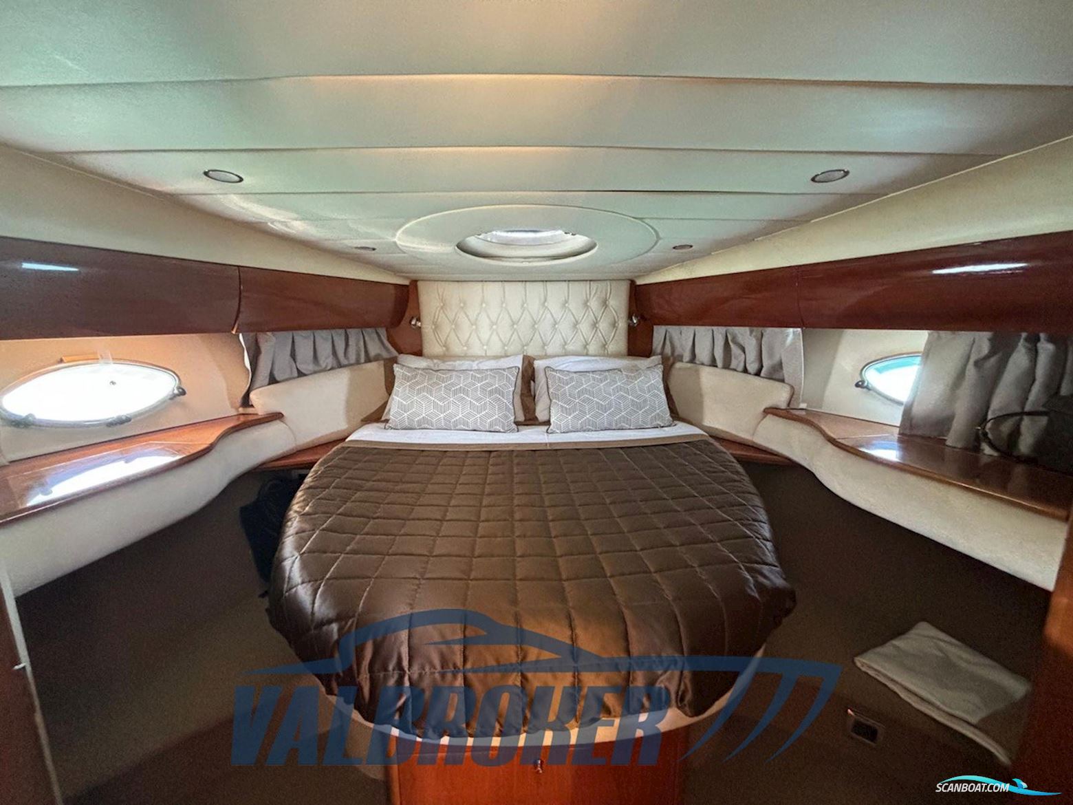 Princess Yachts V50