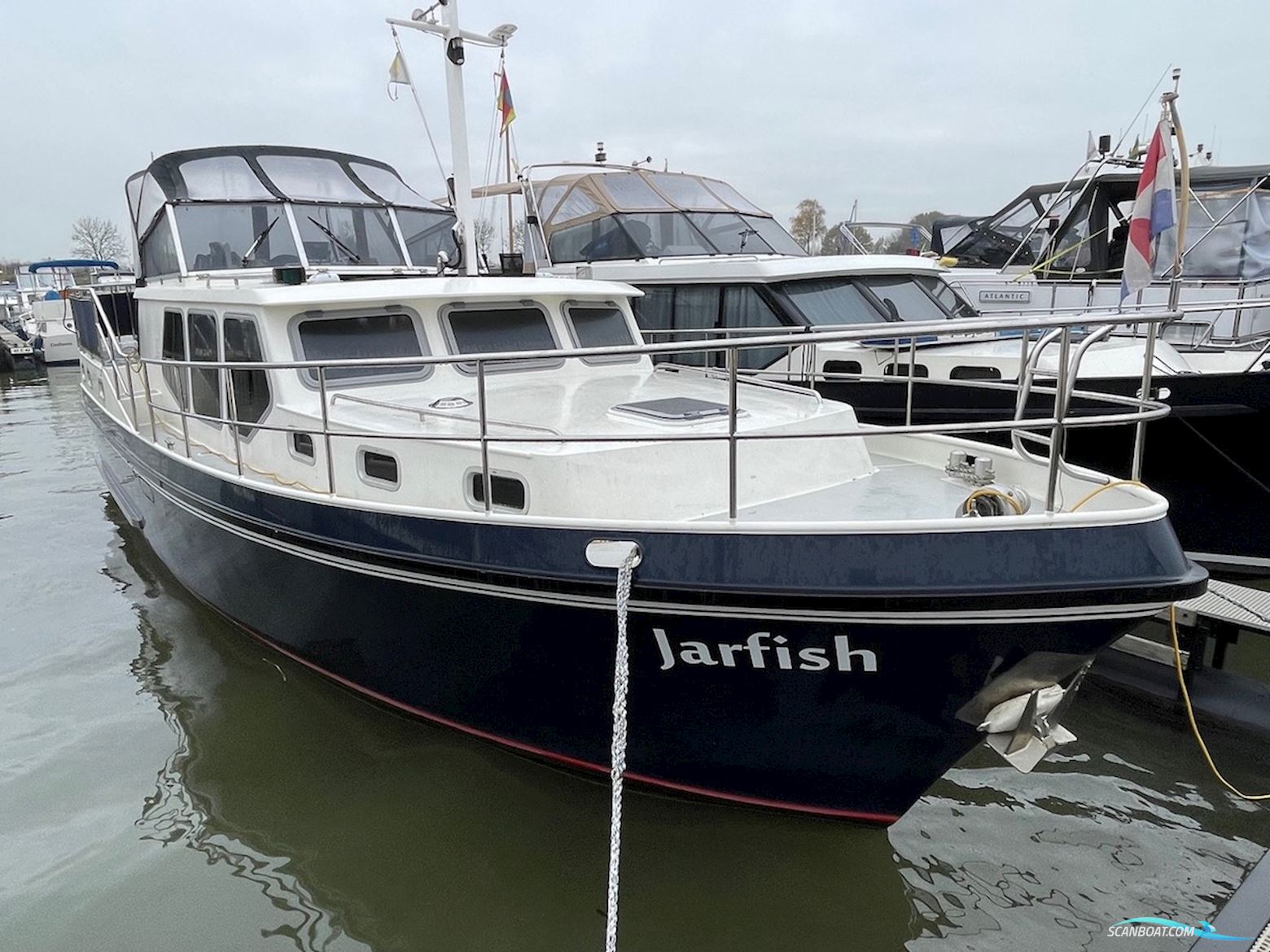 Privateer 37 Hybride