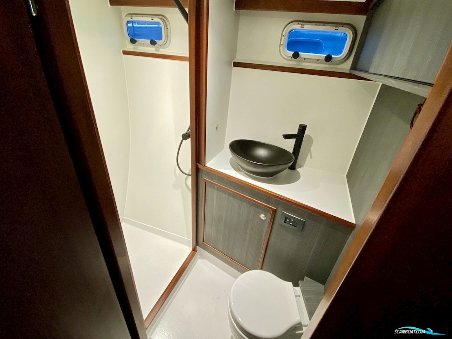 Privateer 37 Hybride