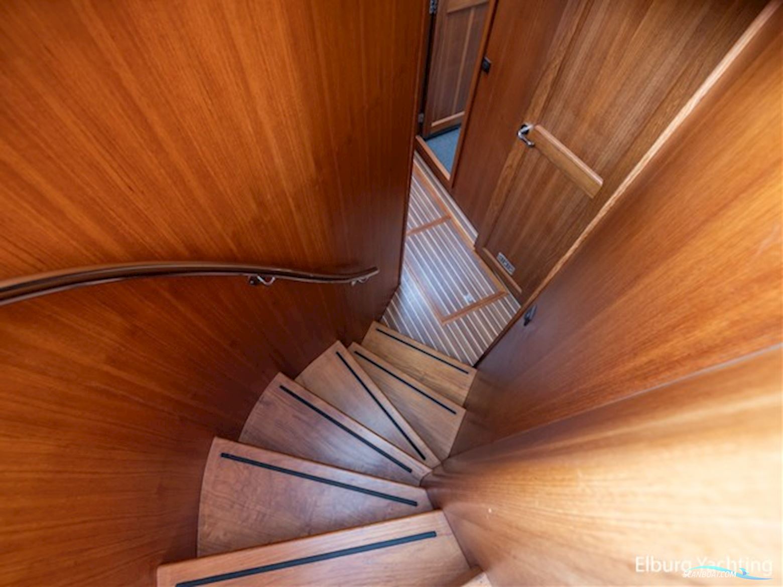 Privateer Trawler 50 - France Proof - Stabilizers 