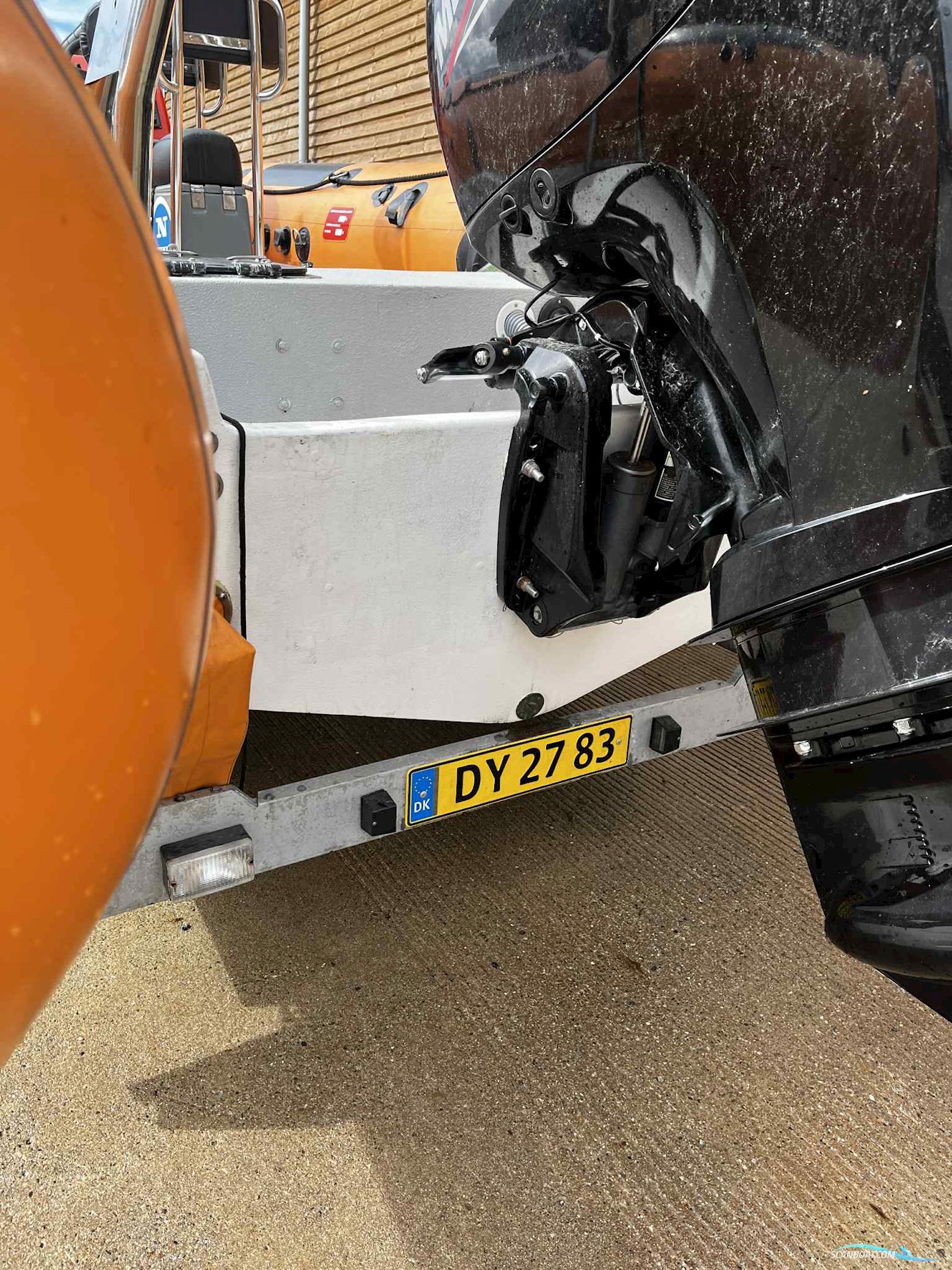 Pro-safe RIB 740 med 150 Mercury