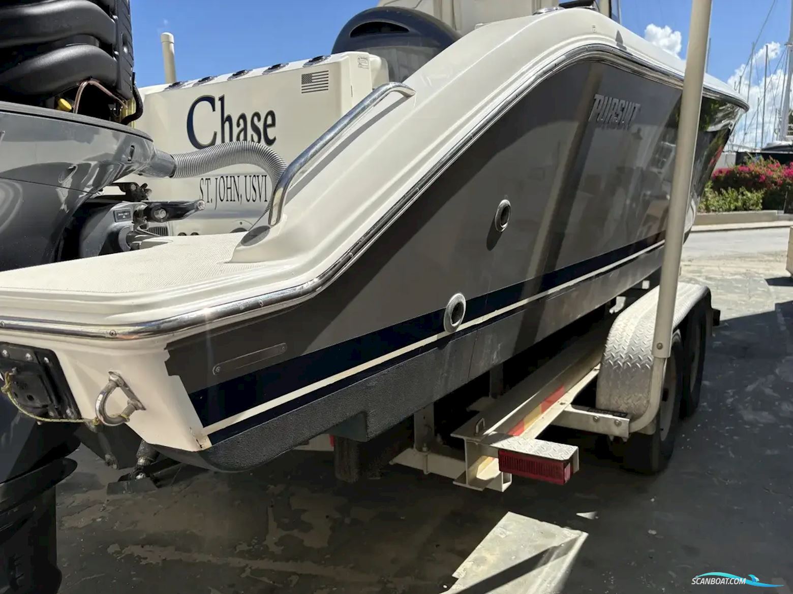 Pursuit S268