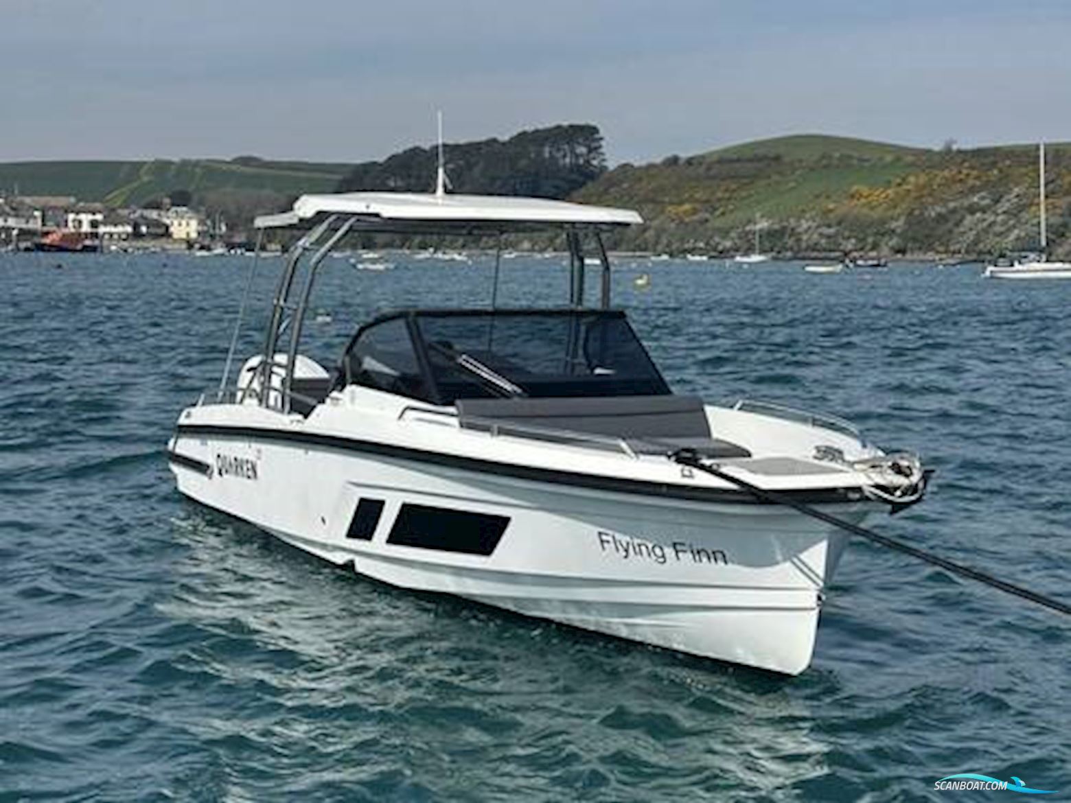 Quarken 27 T-Top Motorboten 2022, met Yamaha F300HP motor, United Kingdom