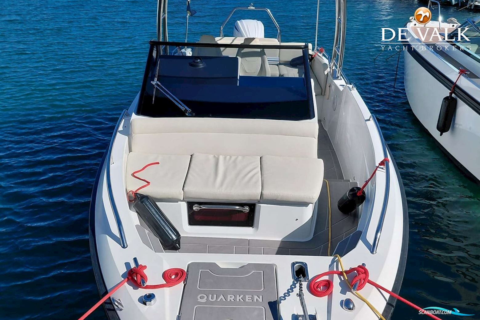 QUARKEN 27 T TOP