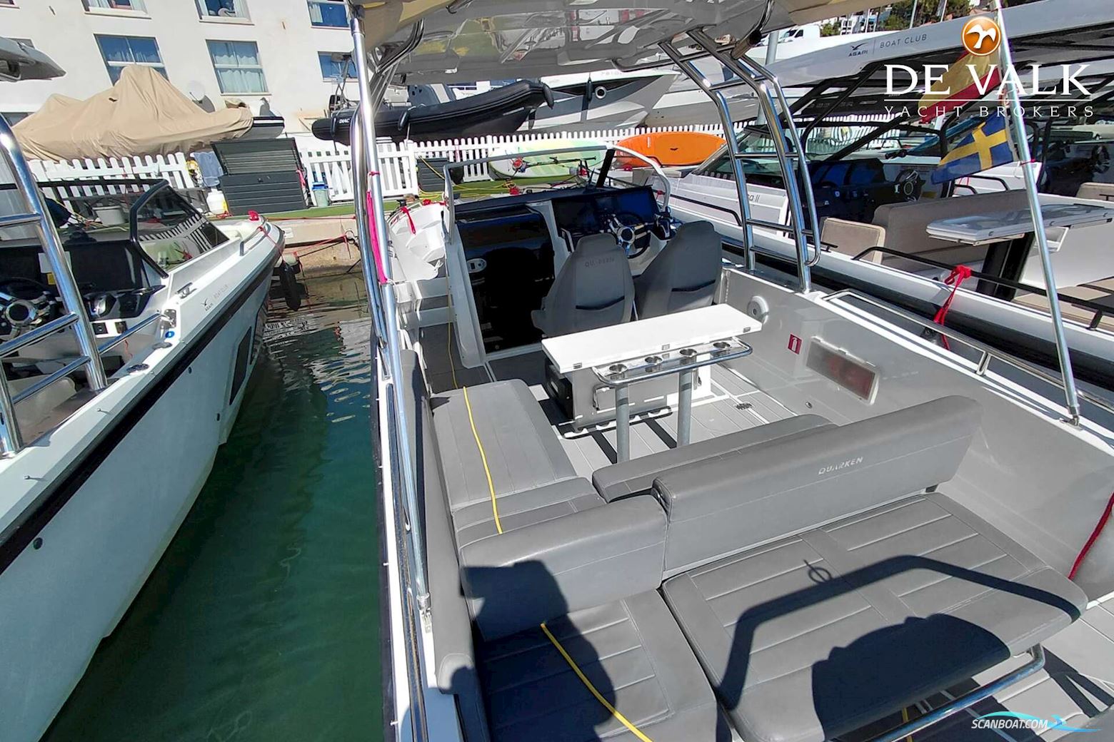 Quarken 27 T Top