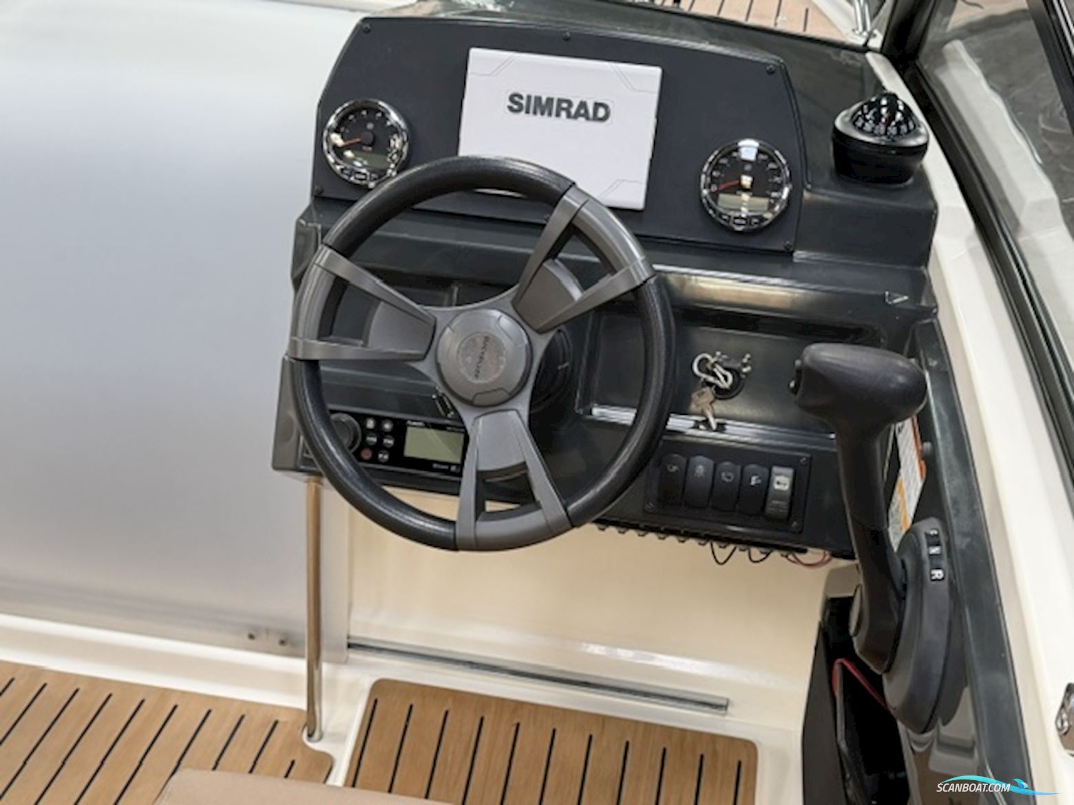 Quicksilver  605 Cruiser