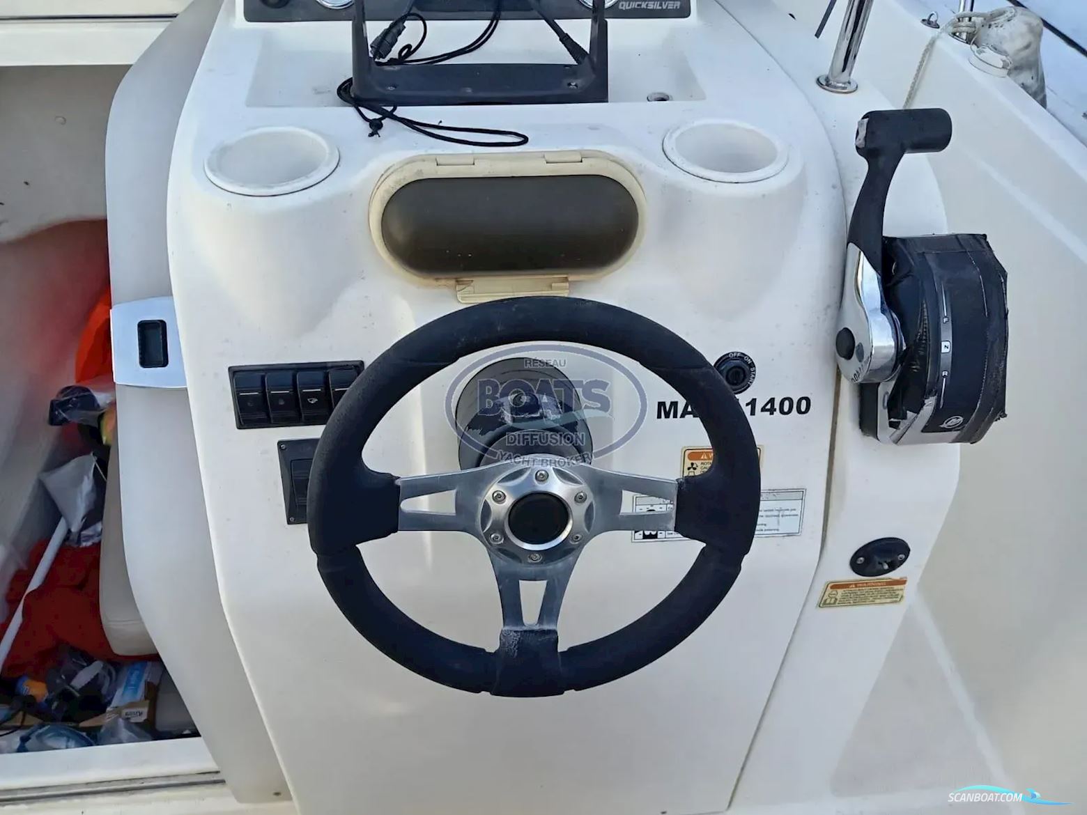 Quicksilver  675 Activ