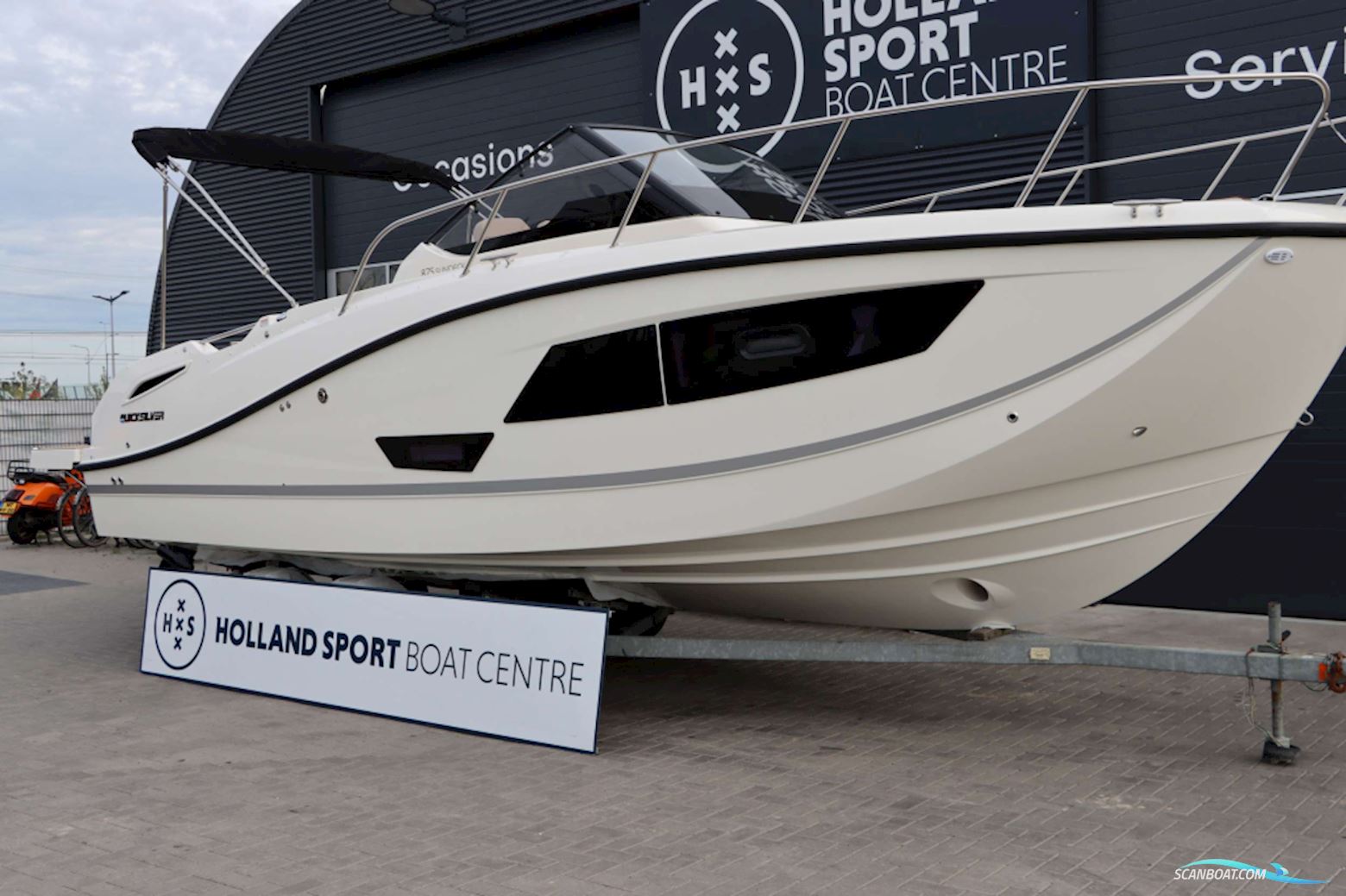 Quicksilver  Activ 875 Sundeck Motorboten 2024, met Mercury motor, The Netherlands