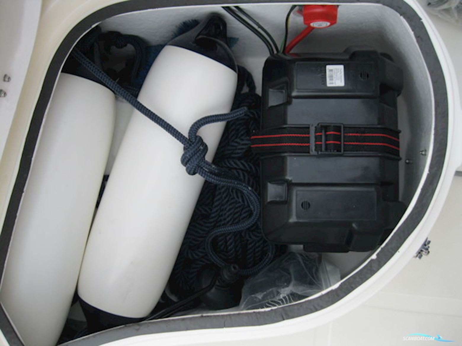 Quicksilver 470 Cruiser m/Mercury F50 hk Efi 4-Takt og Brenderup Bådtrailer