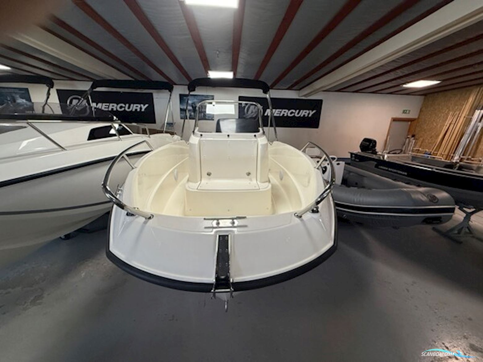 Quicksilver 505 Open – Næsten ny, kun 32,6 timer på vandet!