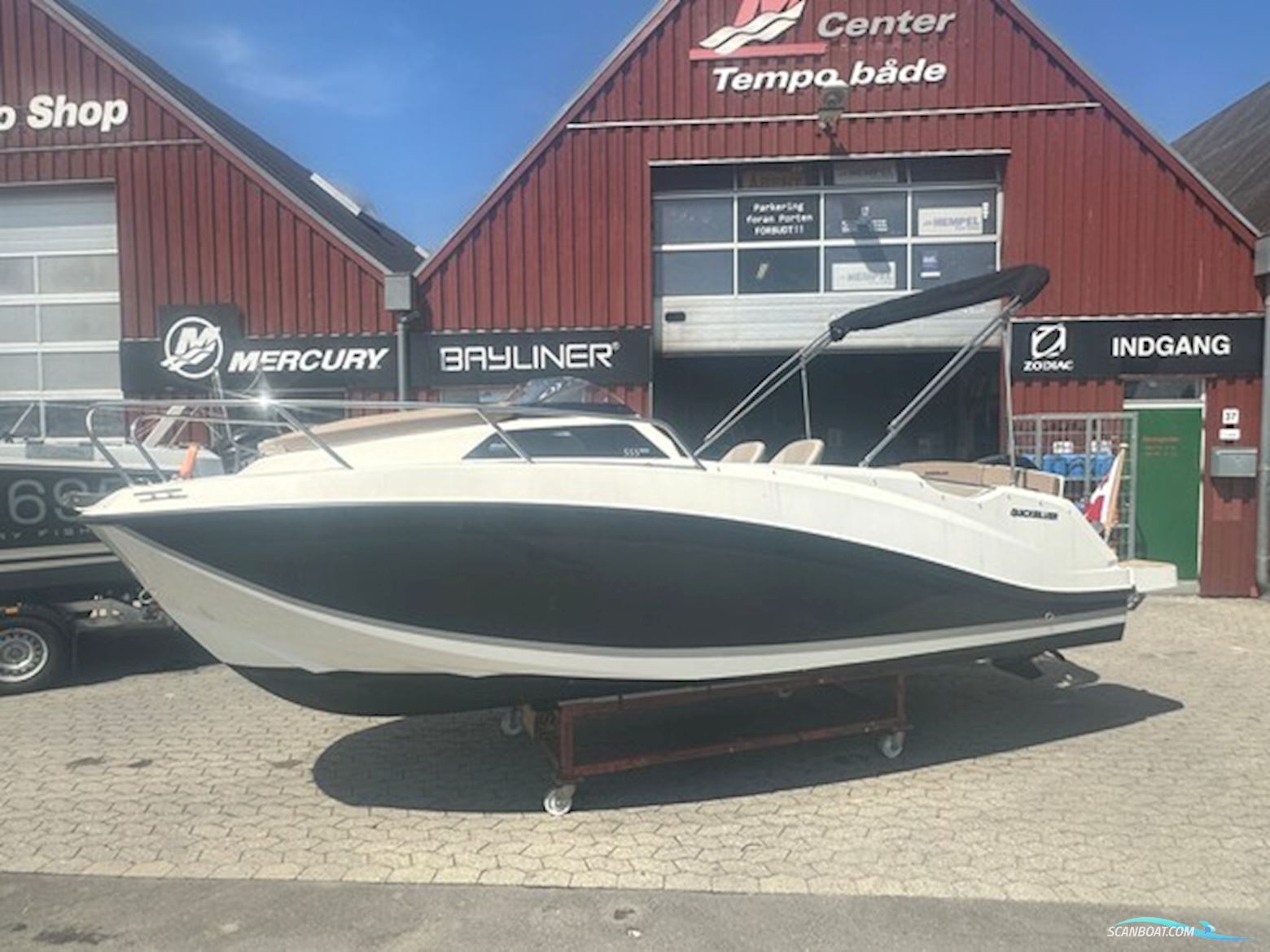 Quicksilver 555 Cabin (BILLEDER PÅ VEJ!) Motorboten 2021, met Mercury motor, Denemarken