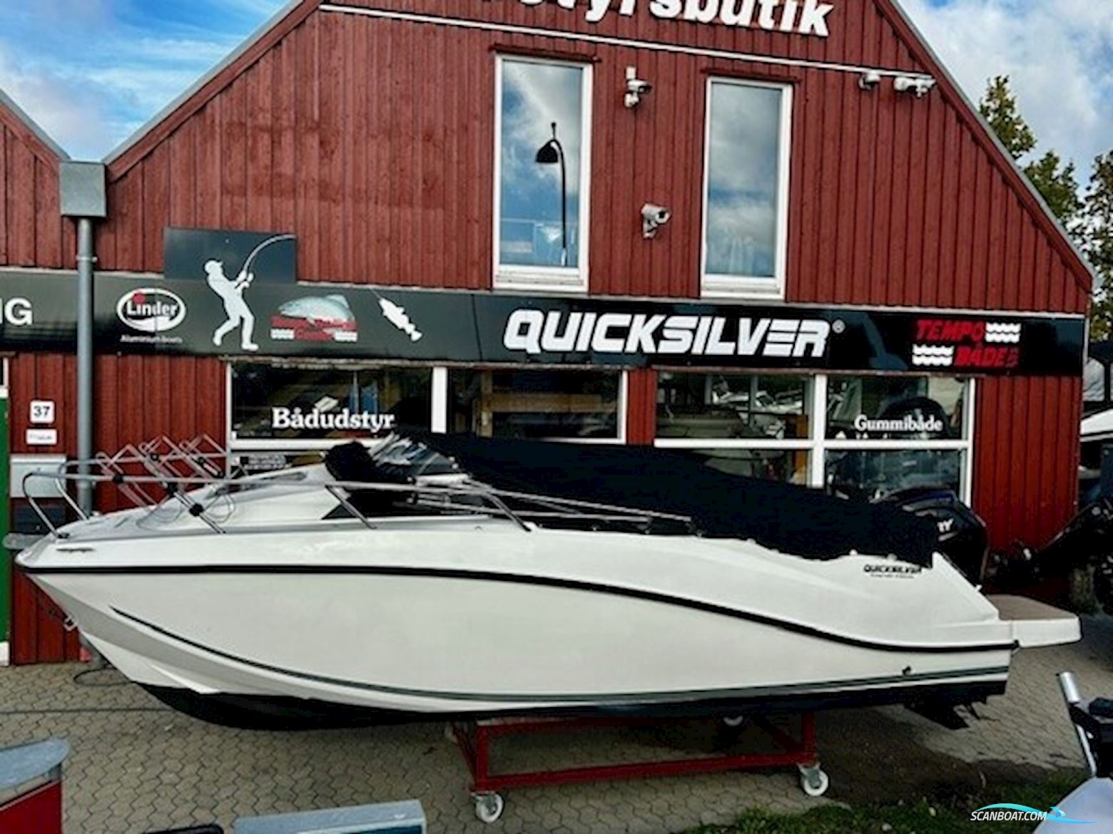 Quicksilver 555 Cabin  Motorboten 2021, met Mercury motor, Denemarken