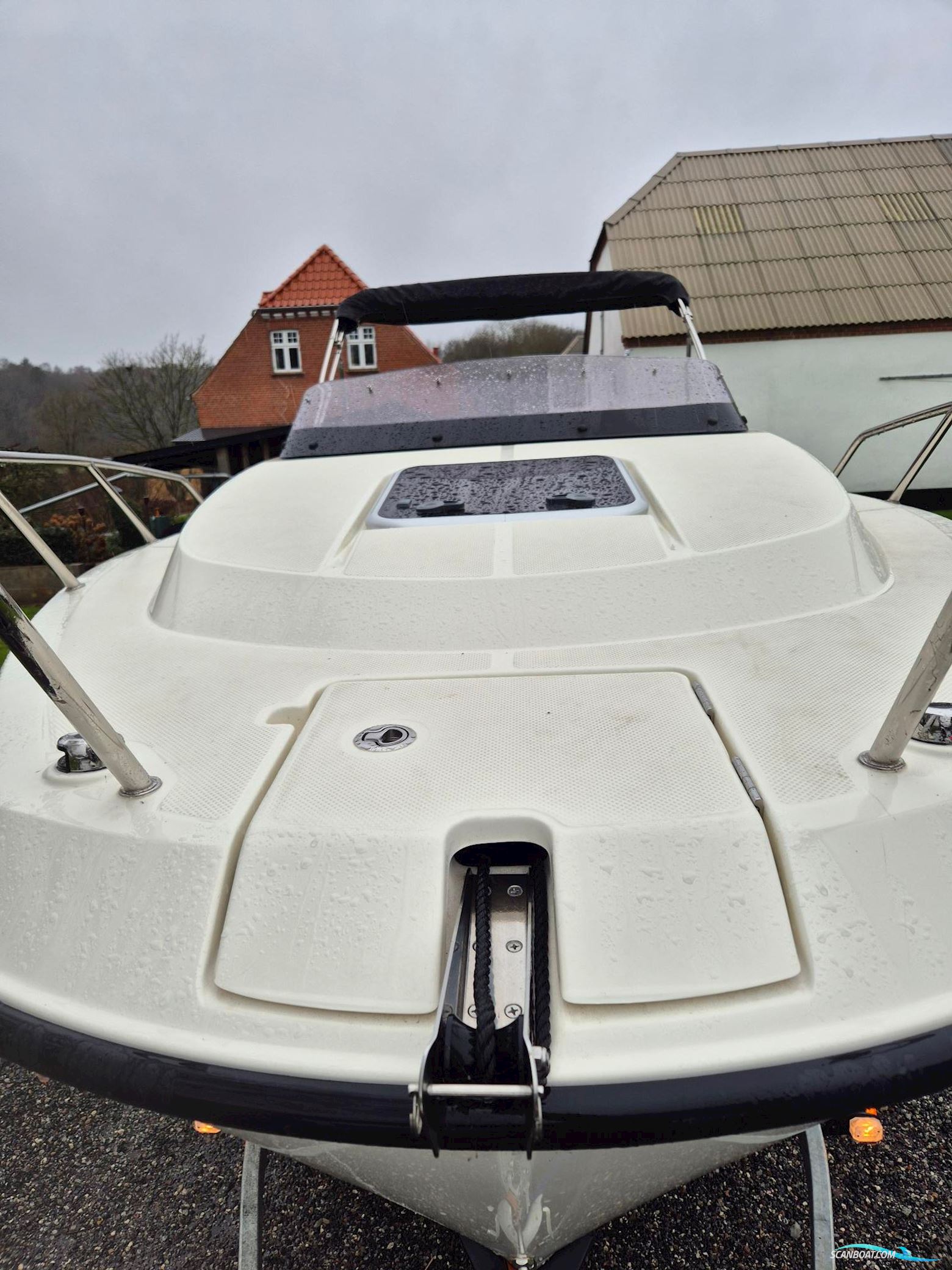 Quicksilver 555 Cabin