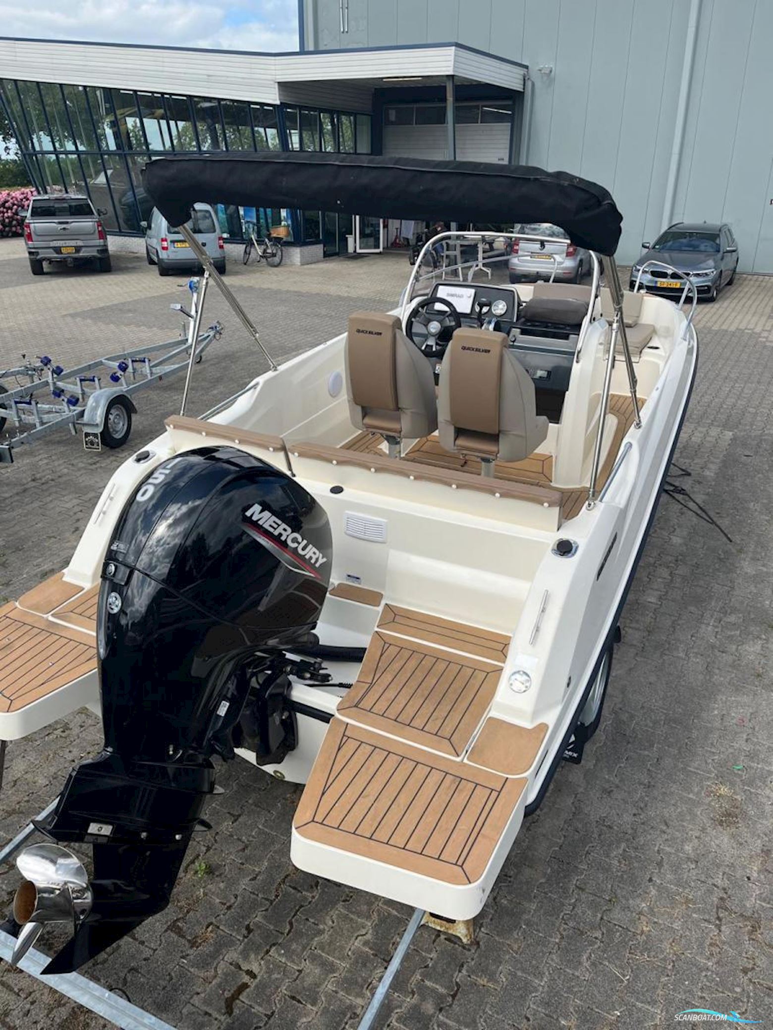Quicksilver 605 Activ Open