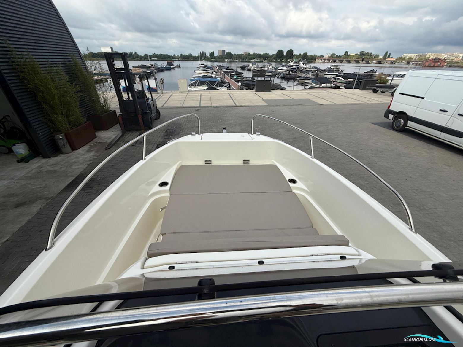 Quicksilver 605 Open