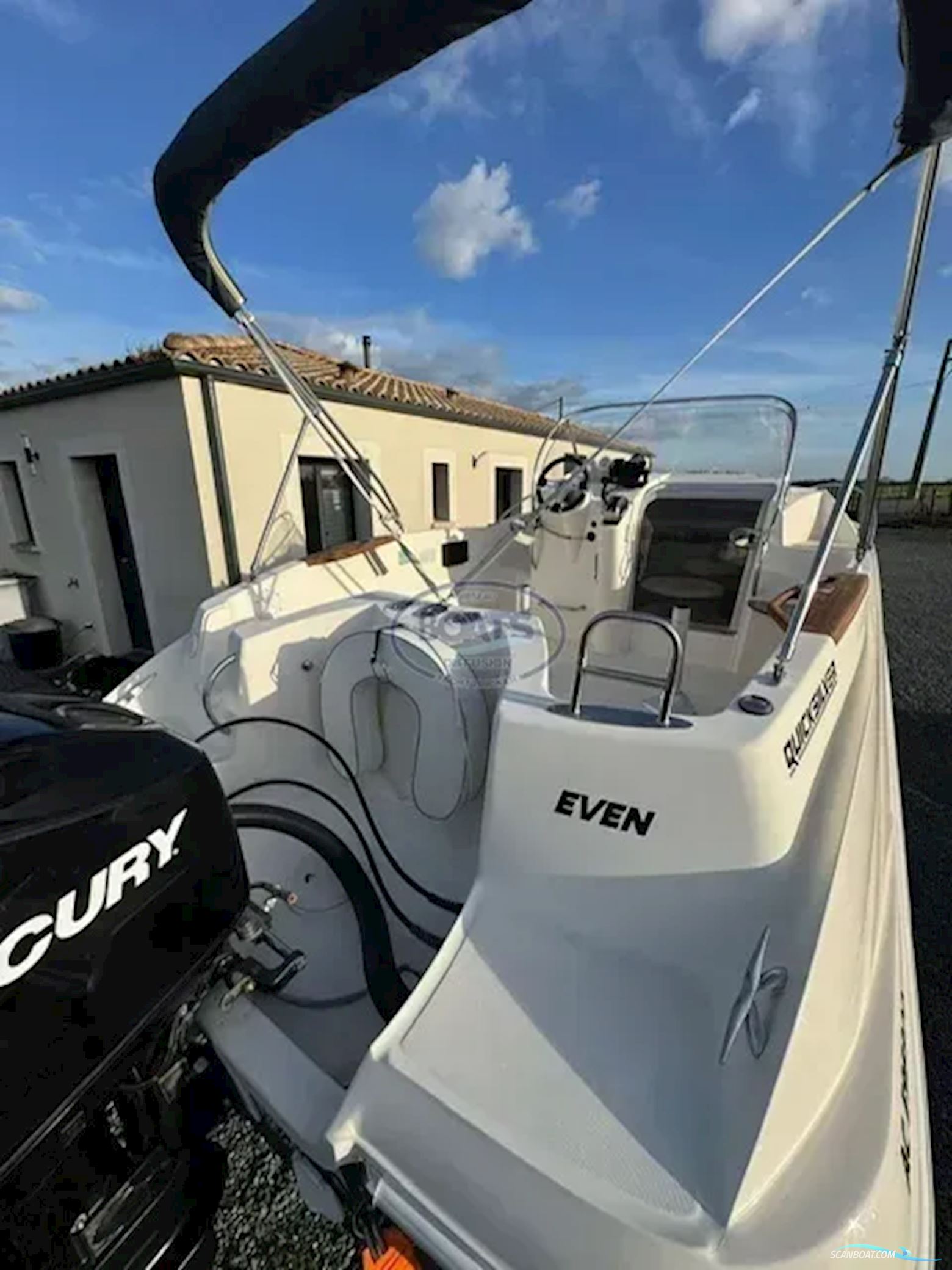 Quicksilver 635 Commander WA