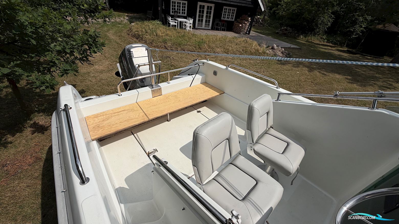 Quicksilver 640