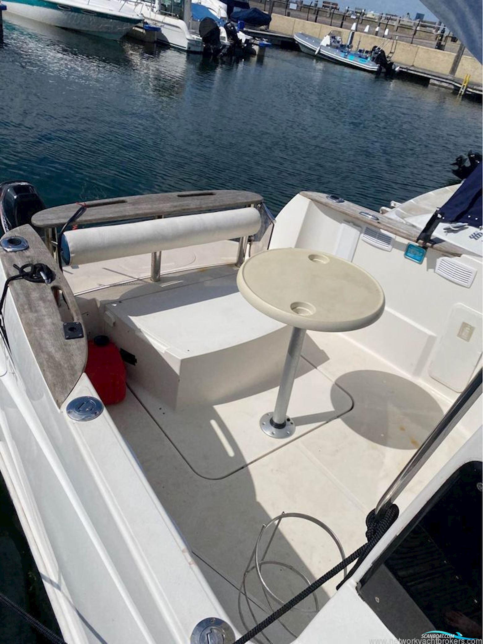 Quicksilver 640 Weekender