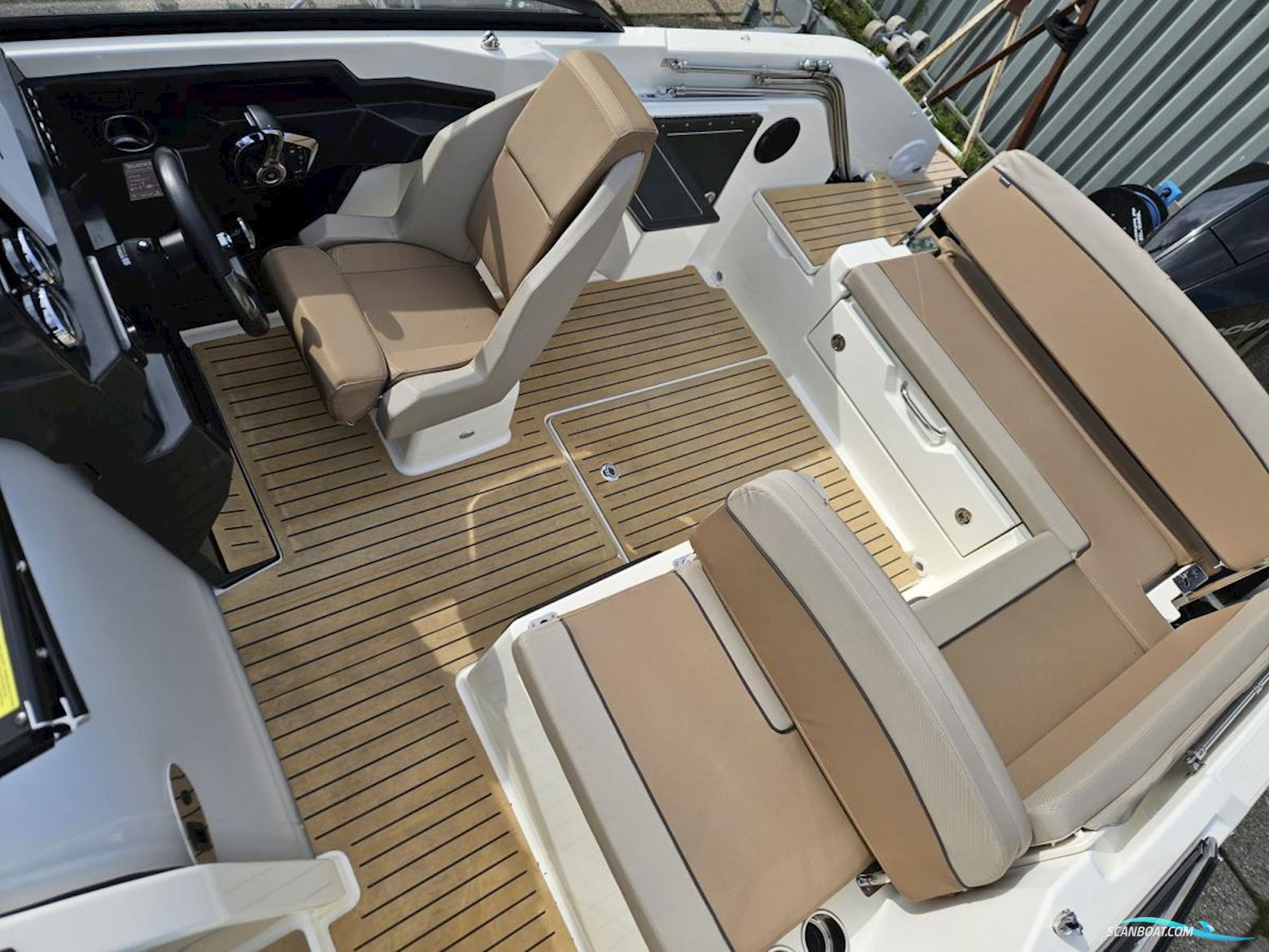 Quicksilver 675 Activ Cruiser