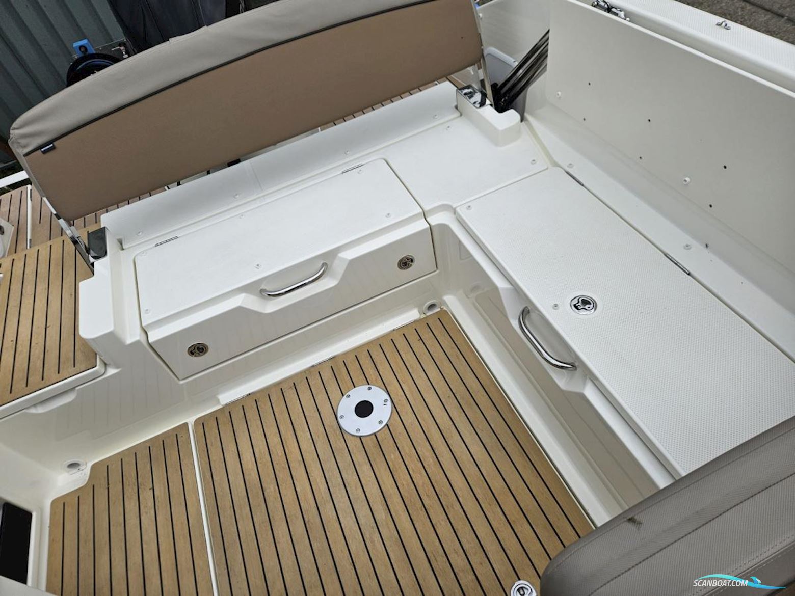 Quicksilver 675 Activ Cruiser