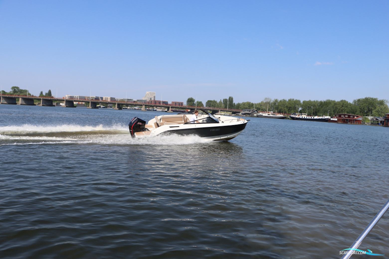 Quicksilver 675 Bowrider